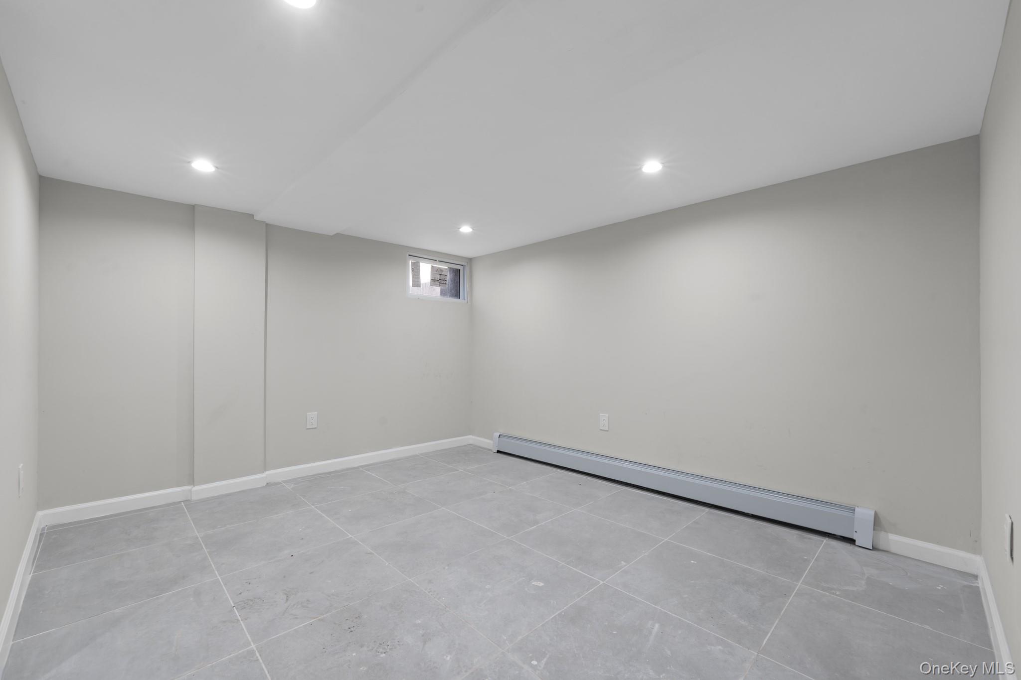 #16 photo, 10152 103rd Street, クイーンズ区 Ozone Park , NY 11416