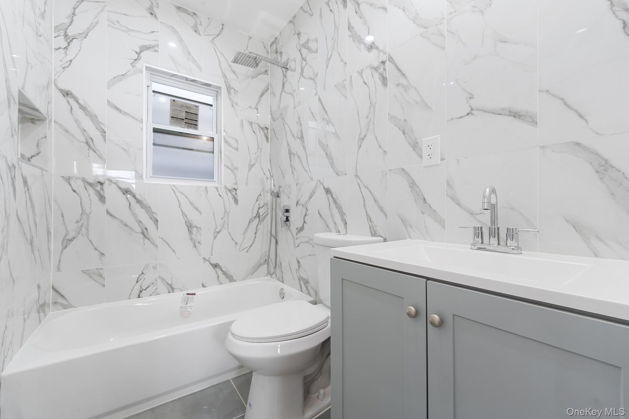 #5 photo, 10152 103rd Street, クイーンズ区 Ozone Park , NY 11416