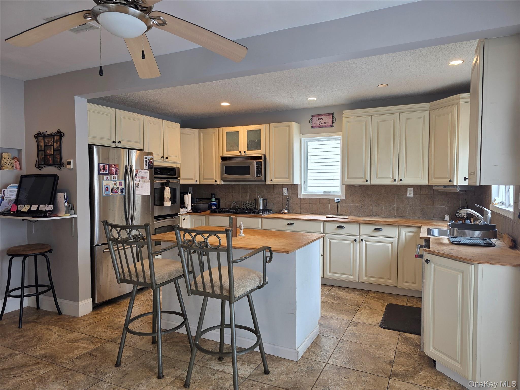 #3 photo, 2457 Williams Court, ナッソー郡 Bellmore , NY 11710