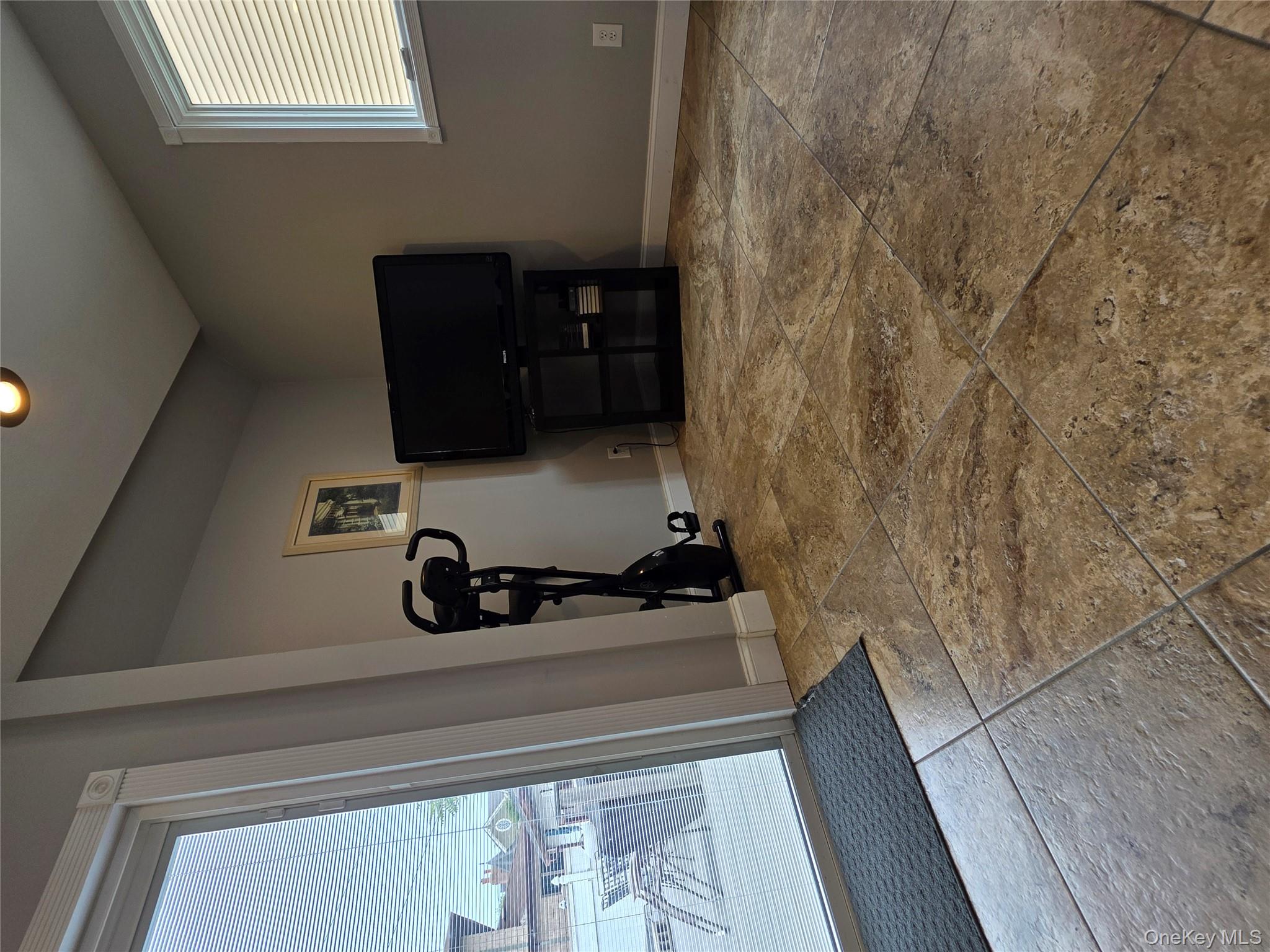 #5 photo, 2457 Williams Court, ナッソー郡 Bellmore , NY 11710