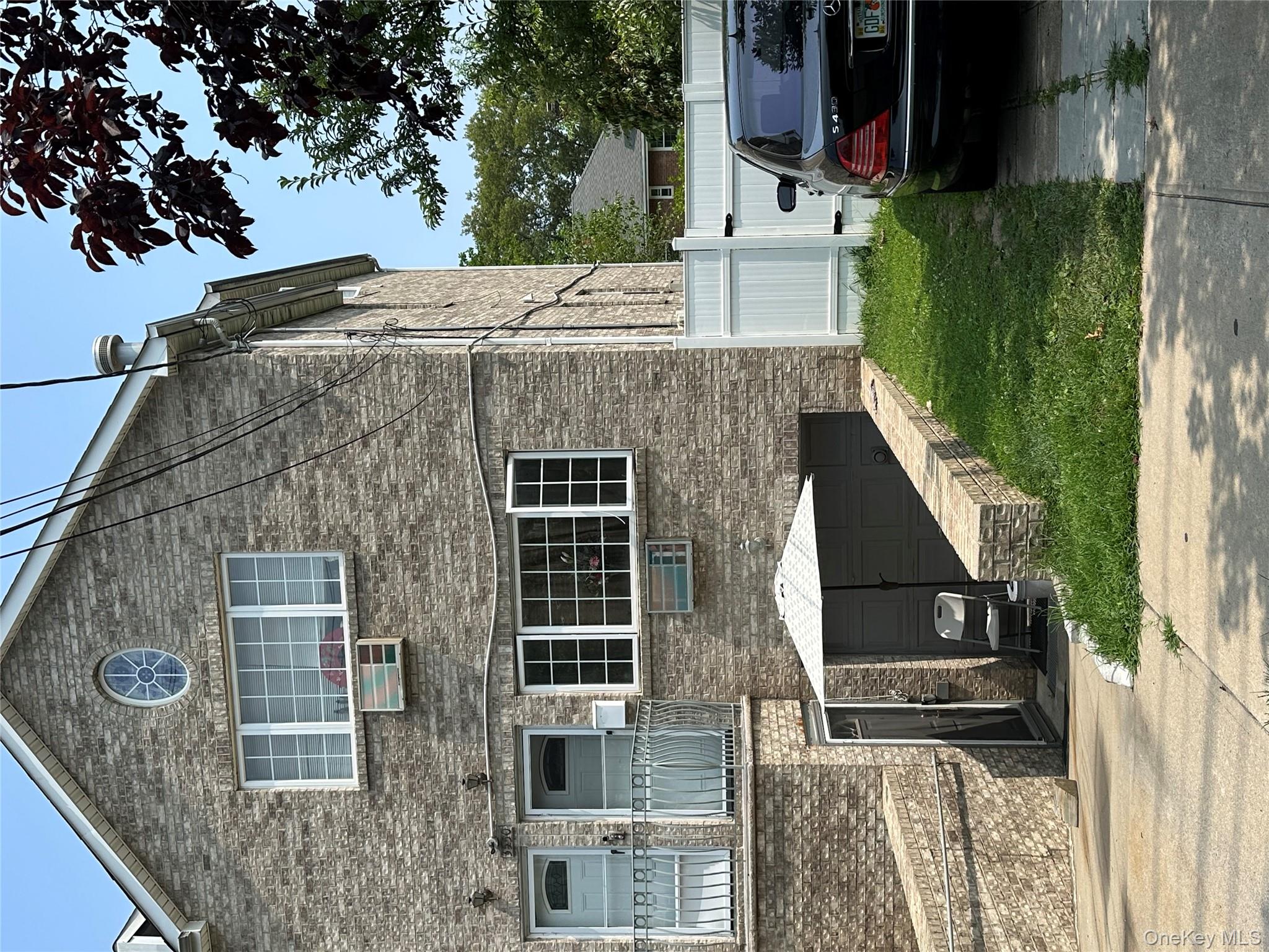 #2 photo, 3550 Huguenot Avenue, ブロンクス区 Bronx , NY 10475