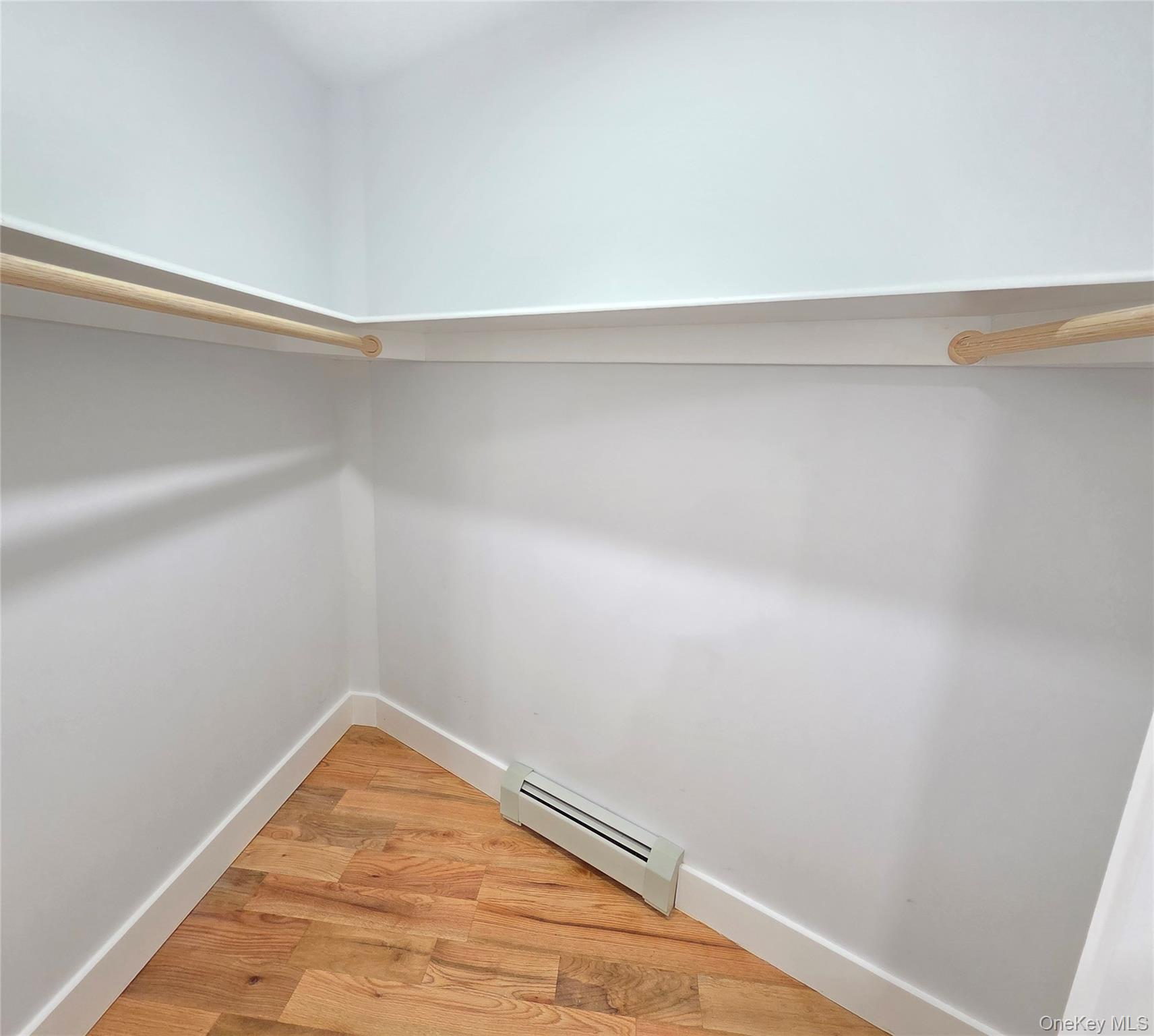 #18 photo, 14419 230 Street, クイーンズ区 Springfield Gardens , NY 11413