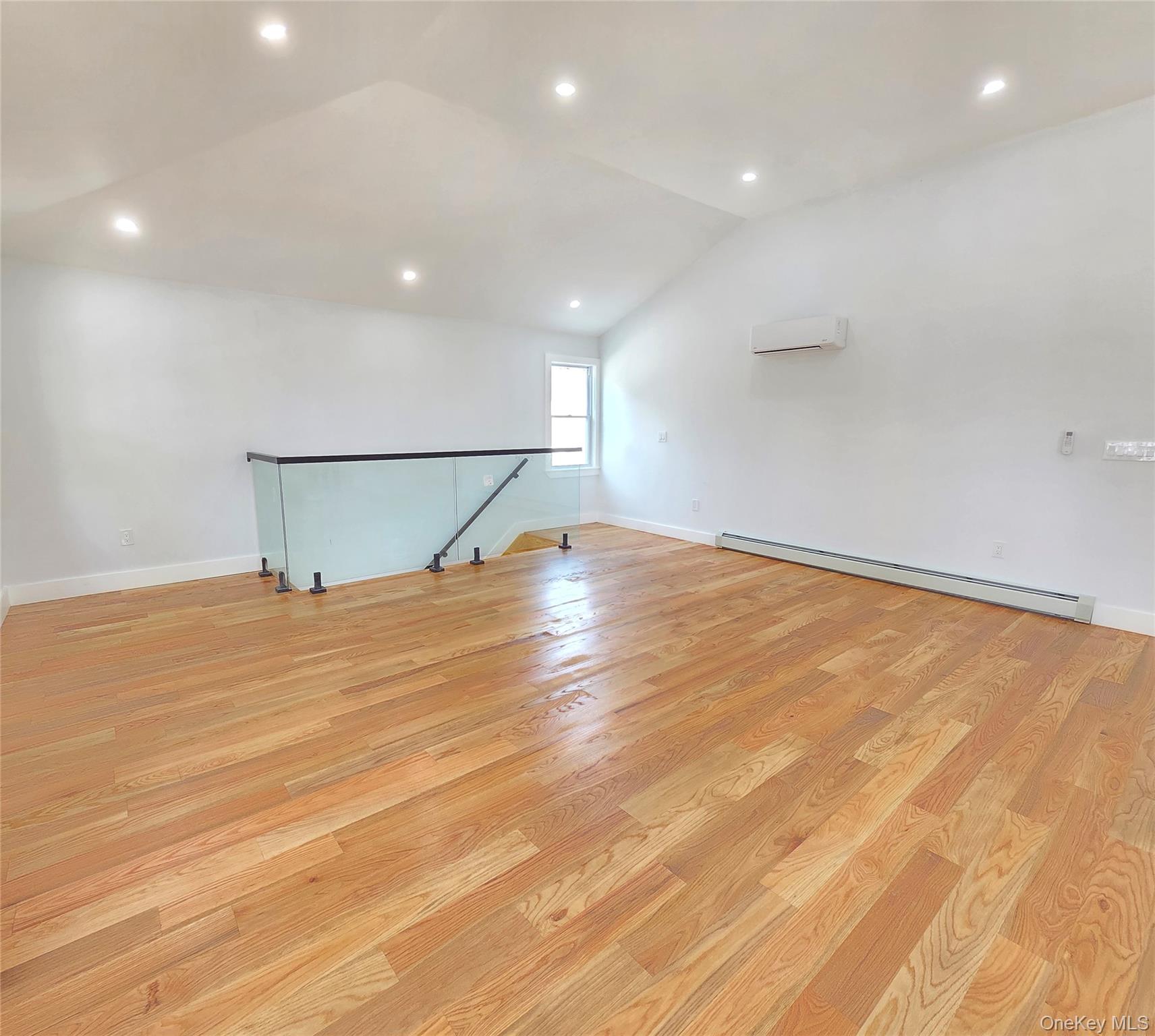 #5 photo, 14419 230 Street, クイーンズ区 Springfield Gardens , NY 11413