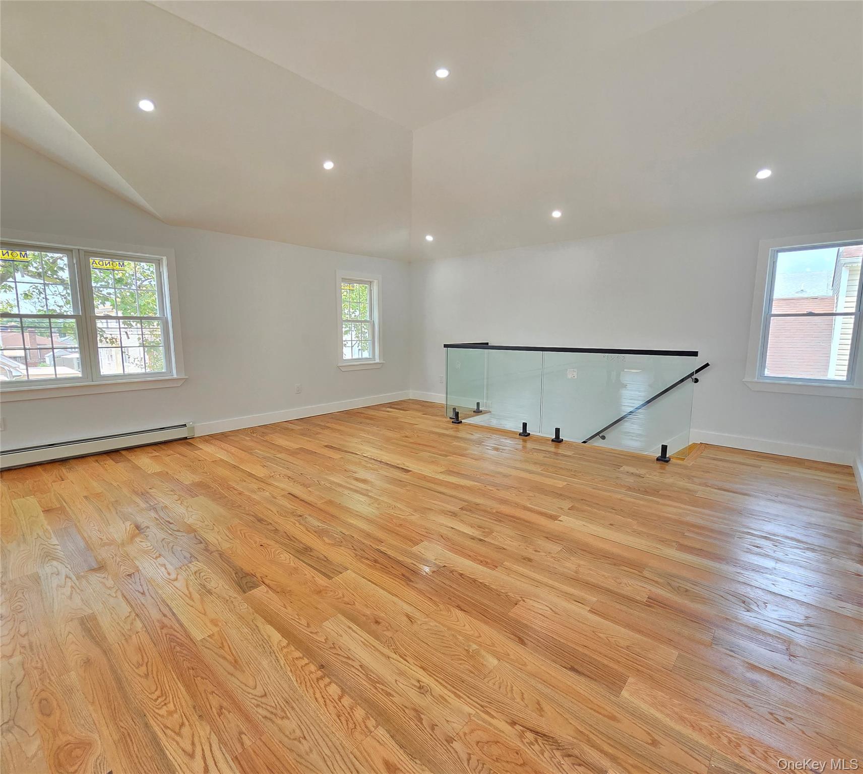 #7 photo, 14419 230 Street, クイーンズ区 Springfield Gardens , NY 11413