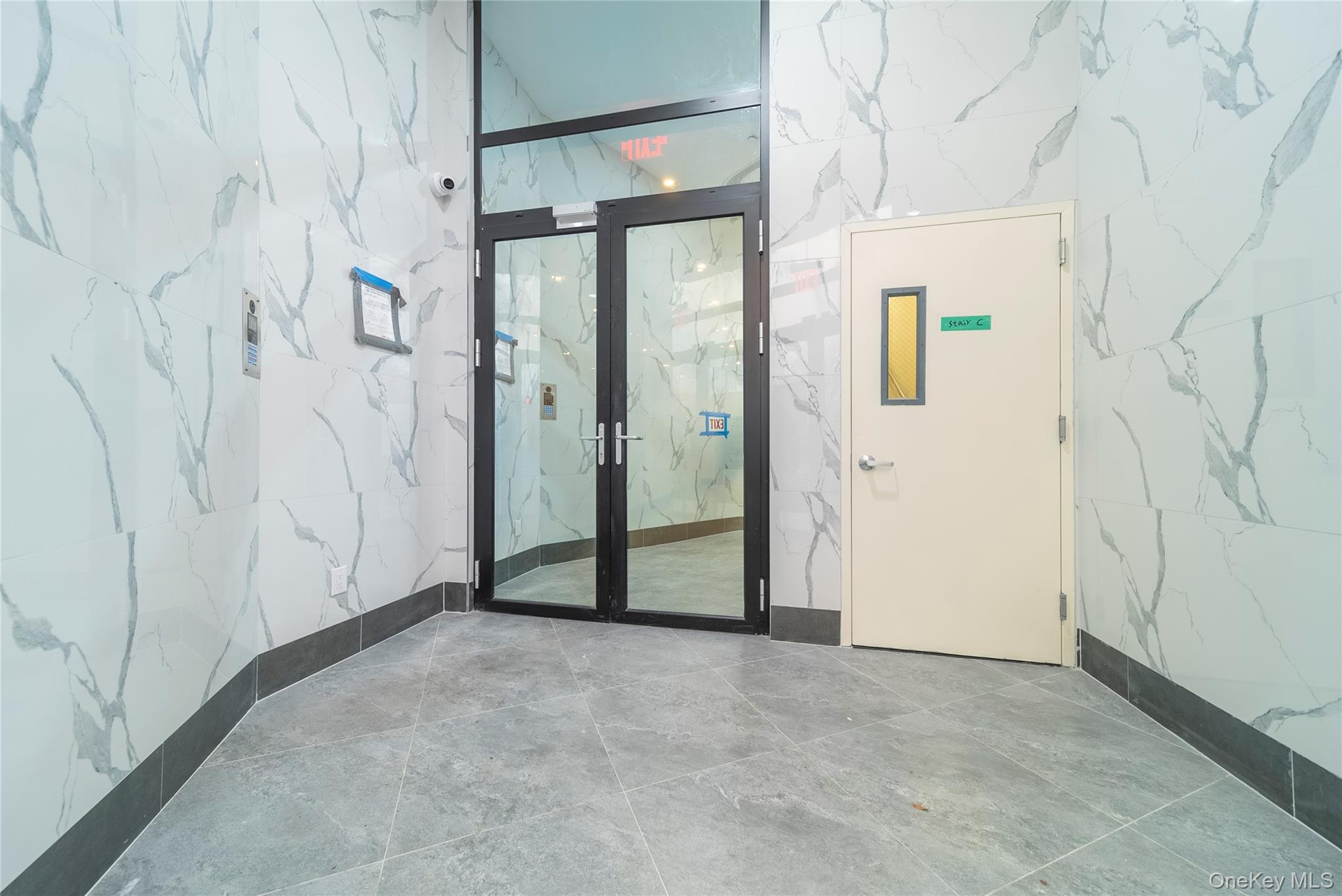 #12 photo, 124-28 Queens Boulevard, クイーンズ区 Kew Gardens , NY 11415