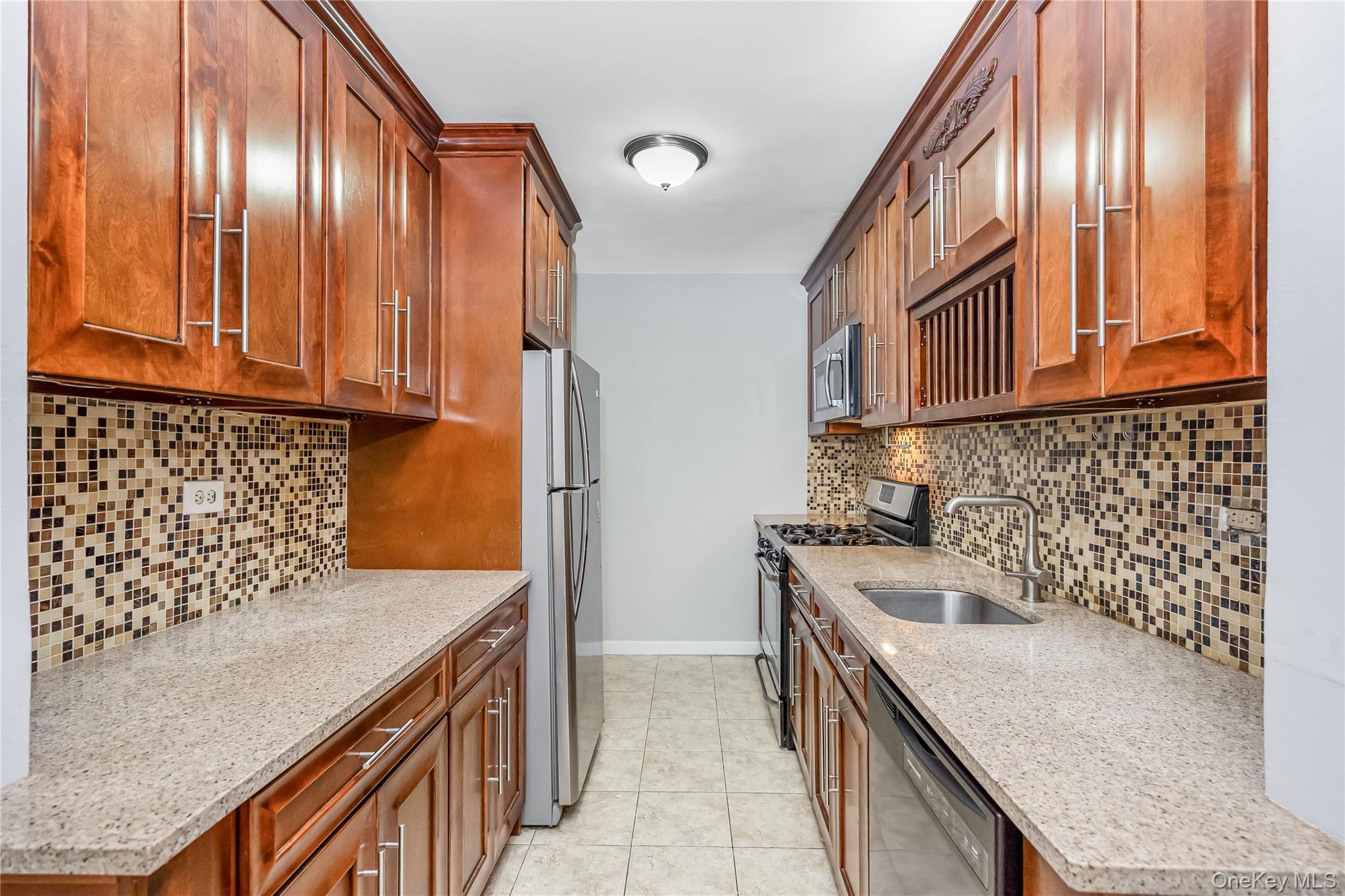 #11 photo, 84-40 153 Avenue, クイーンズ区 Howard Beach , NY 11