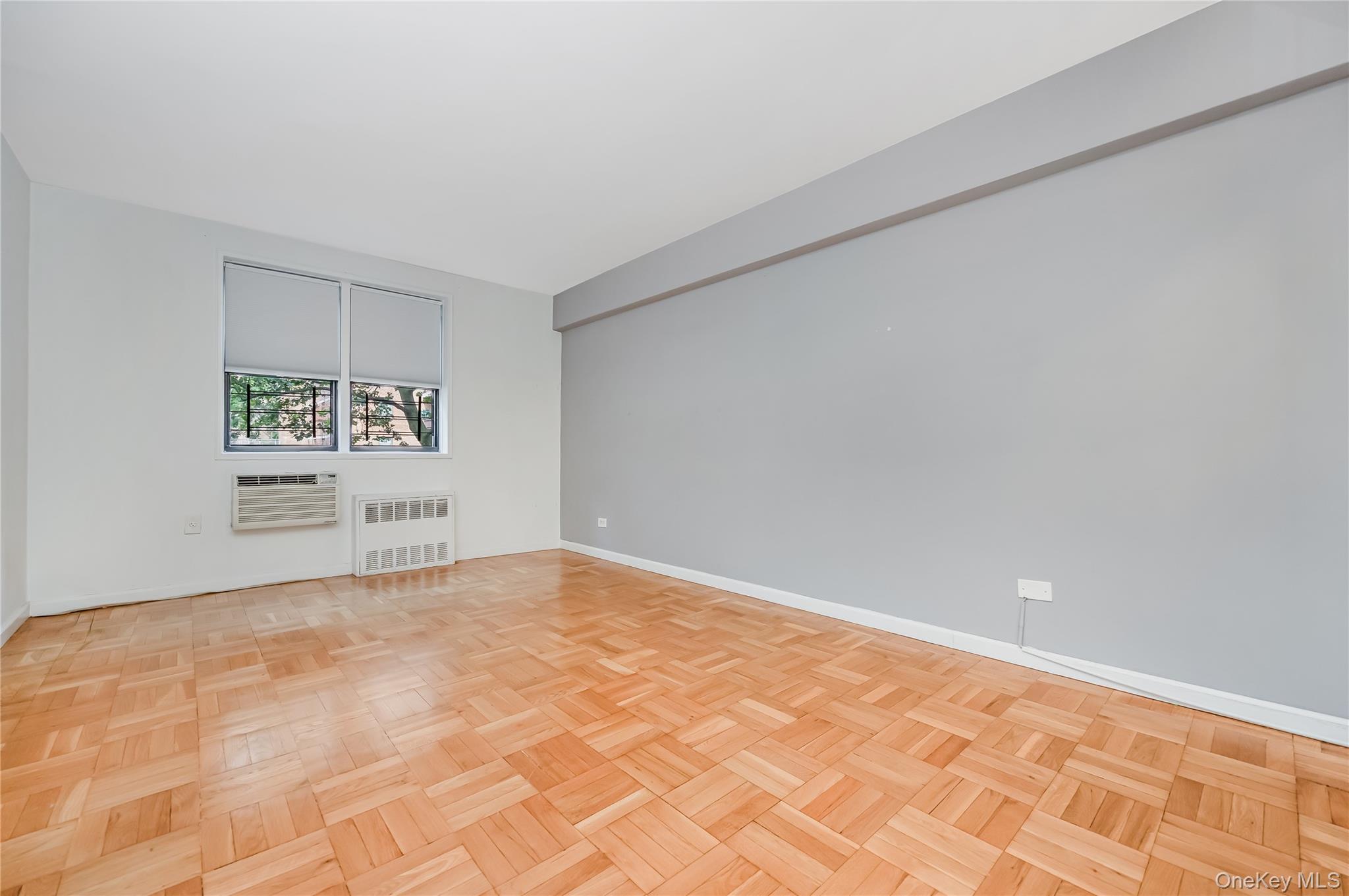 #13 photo, 84-40 153 Avenue, クイーンズ区 Howard Beach , NY 11