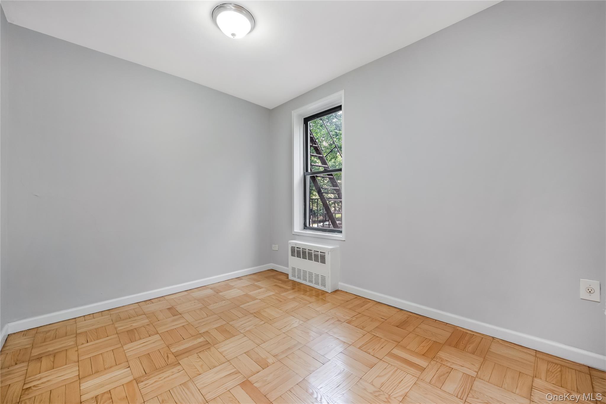 #6 photo, 84-40 153 Avenue, クイーンズ区 Howard Beach , NY 11