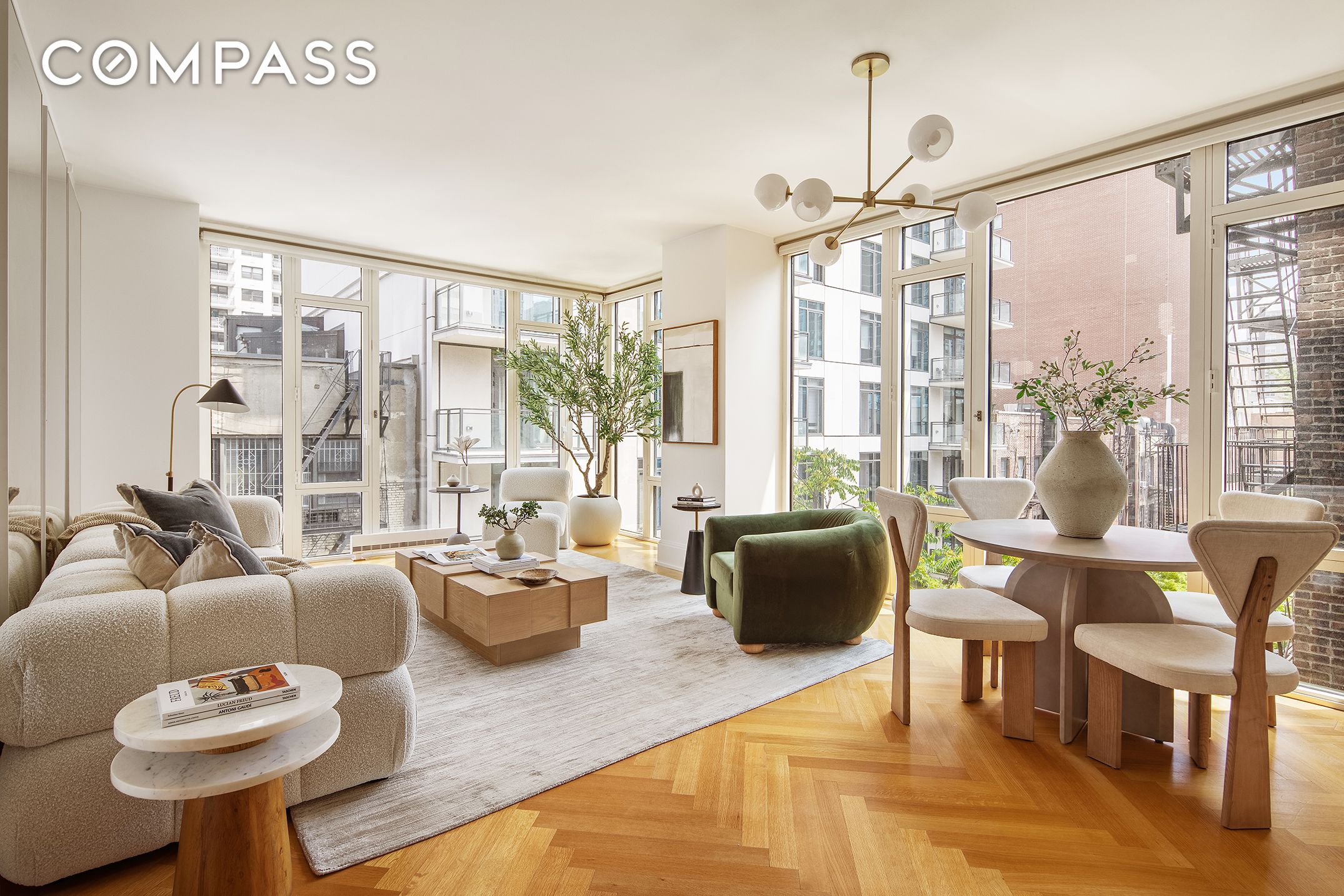 #1 photo, 305 E 85th Street, मैनहटन Upper East Side , NY 10028