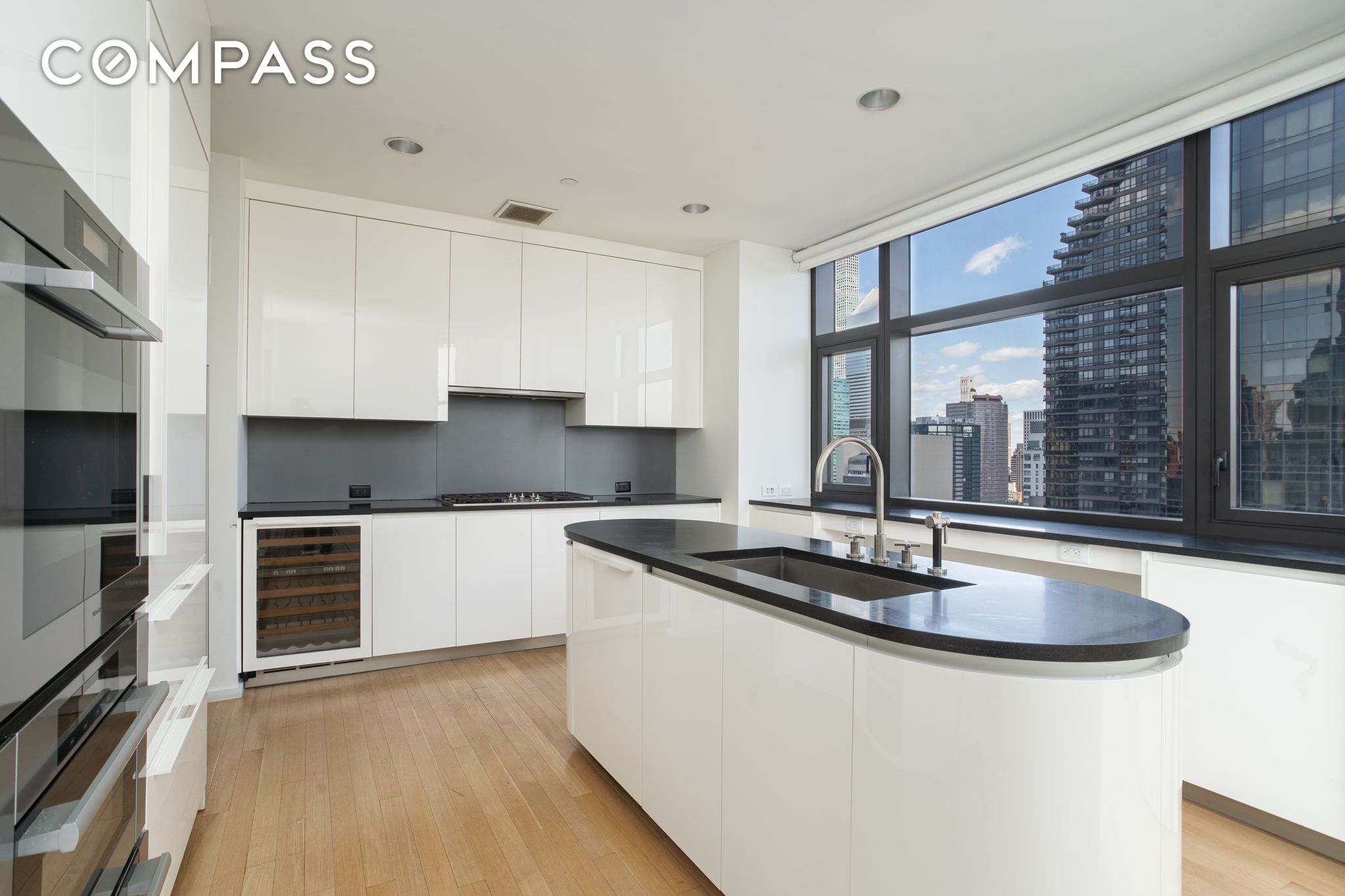 #12 photo, New York City, マンハッタン Midtown East , NY 10017