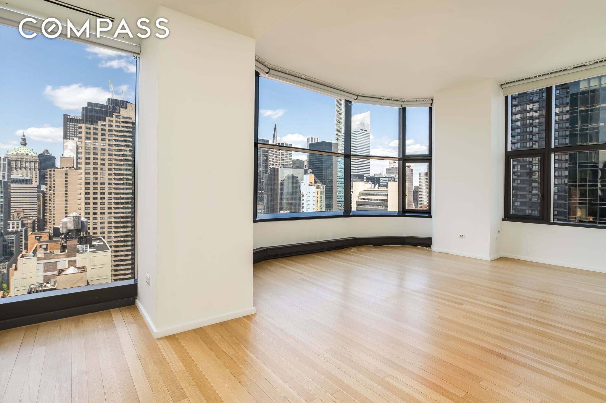 #16 photo, New York City, マンハッタン Midtown East , NY 10017