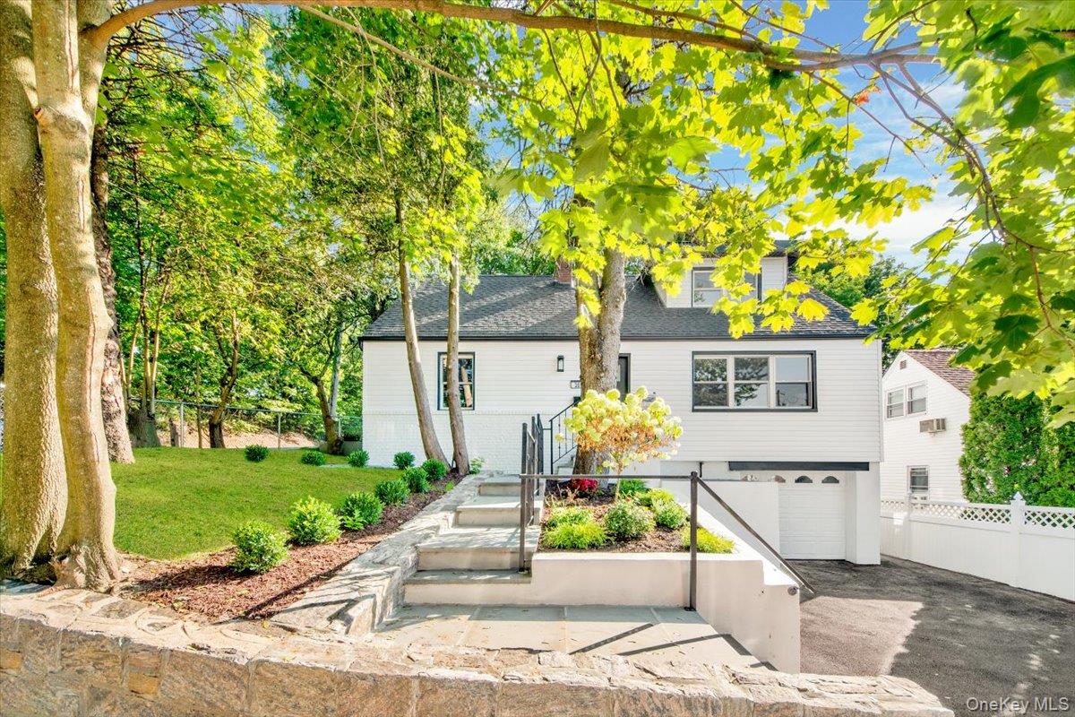 #1 photo, 30 Fortfield Avenue, Yonkers , NY 10701