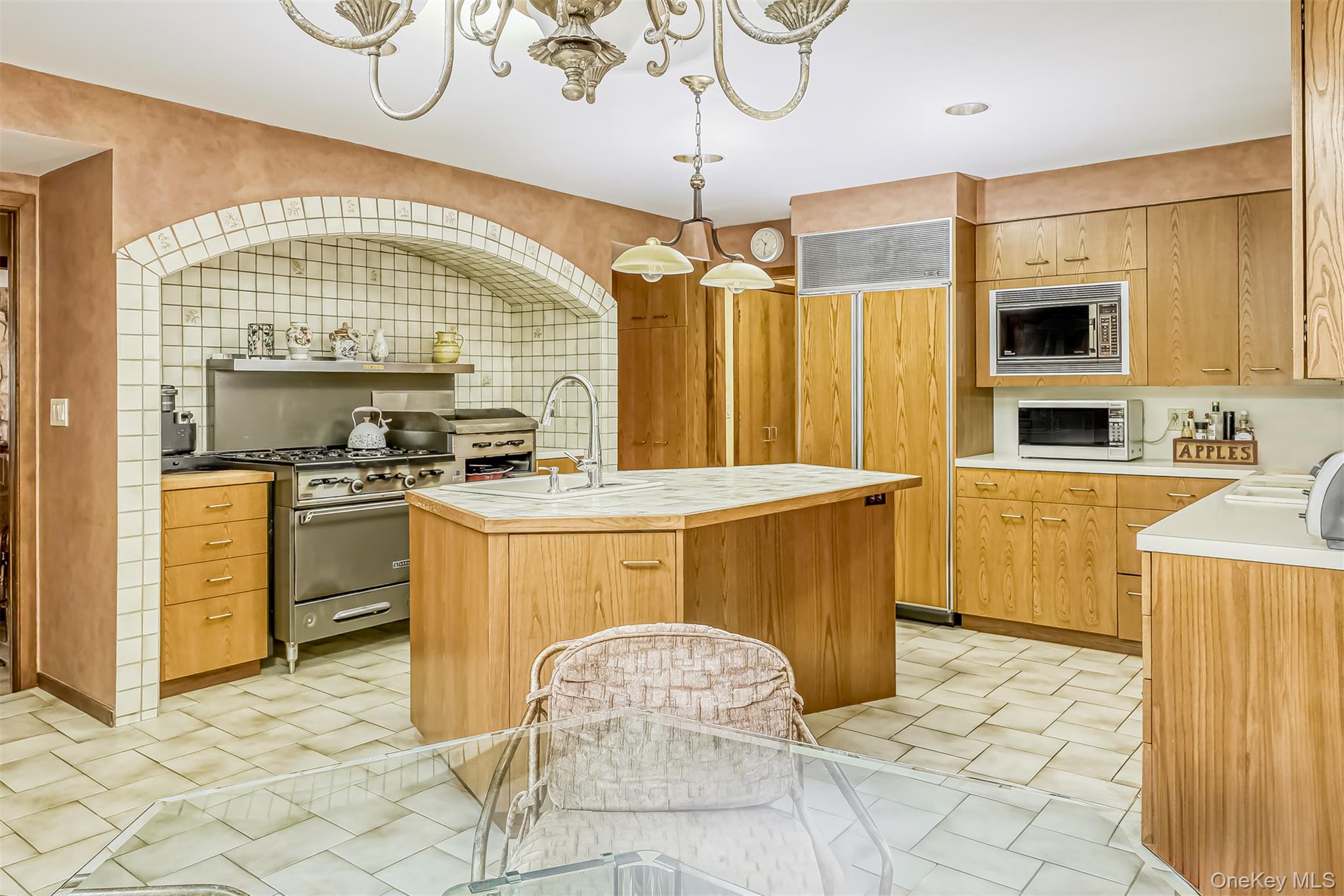 #16 photo, 352 Phillips Hill Road, New City , NY 10956