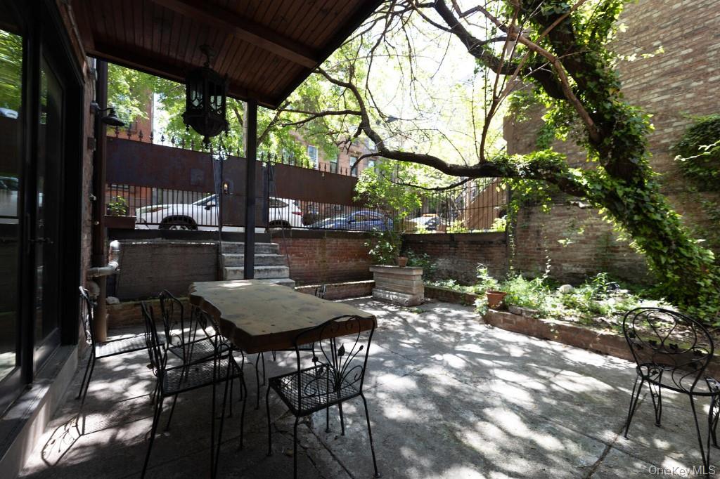 #13 photo, 529 Manhattan Avenue, マンハッタン New York (Manhattan) , NY 10027