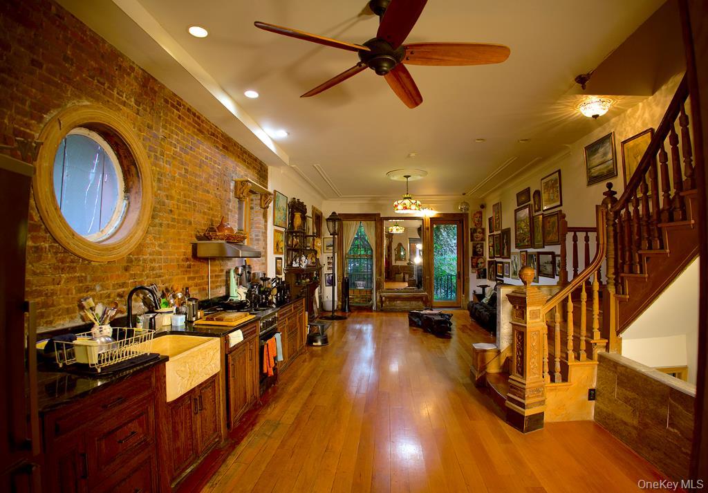 #3 photo, 529 Manhattan Avenue, マンハッタン New York (Manhattan) , NY 10027