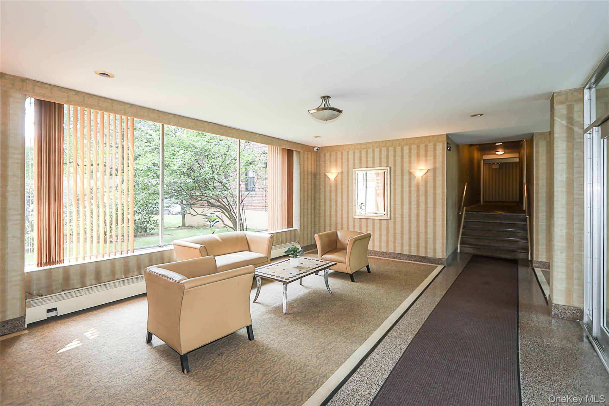 #9 photo, 80-35 Springfield Boulevard, Queens Village , NY 11427