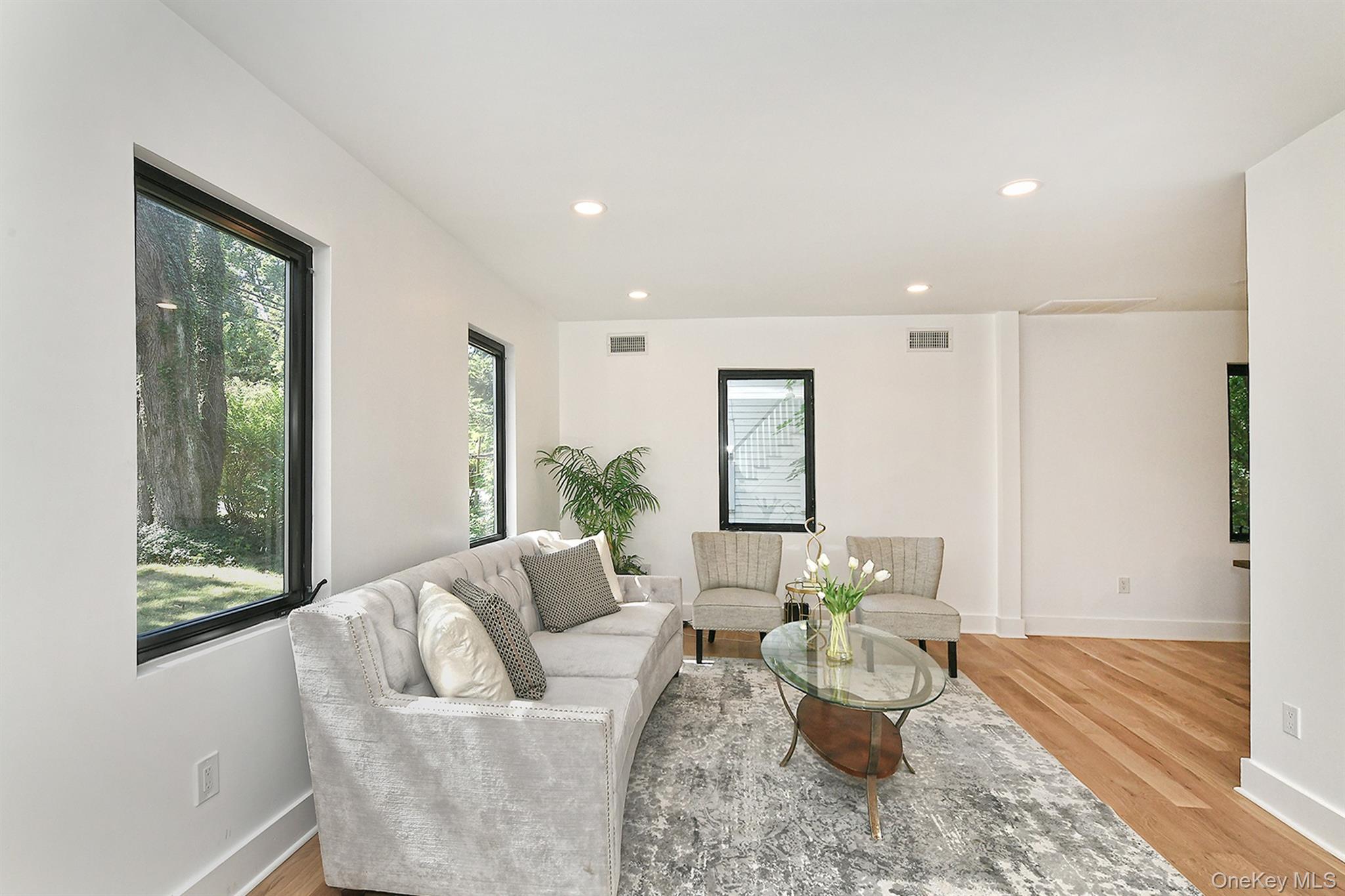 #5 photo, 33 Van Nostrand Avenue, ナッソー郡 Great Neck , NY 11024