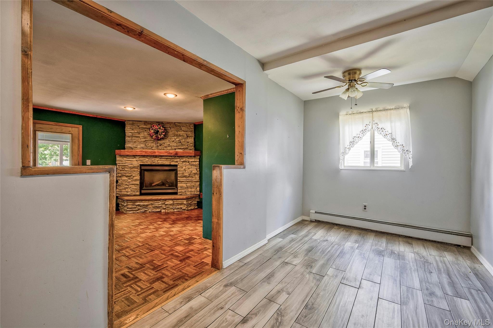 #10 photo, 465 N Monroe Avenue, Lindenhurst , NY 11757