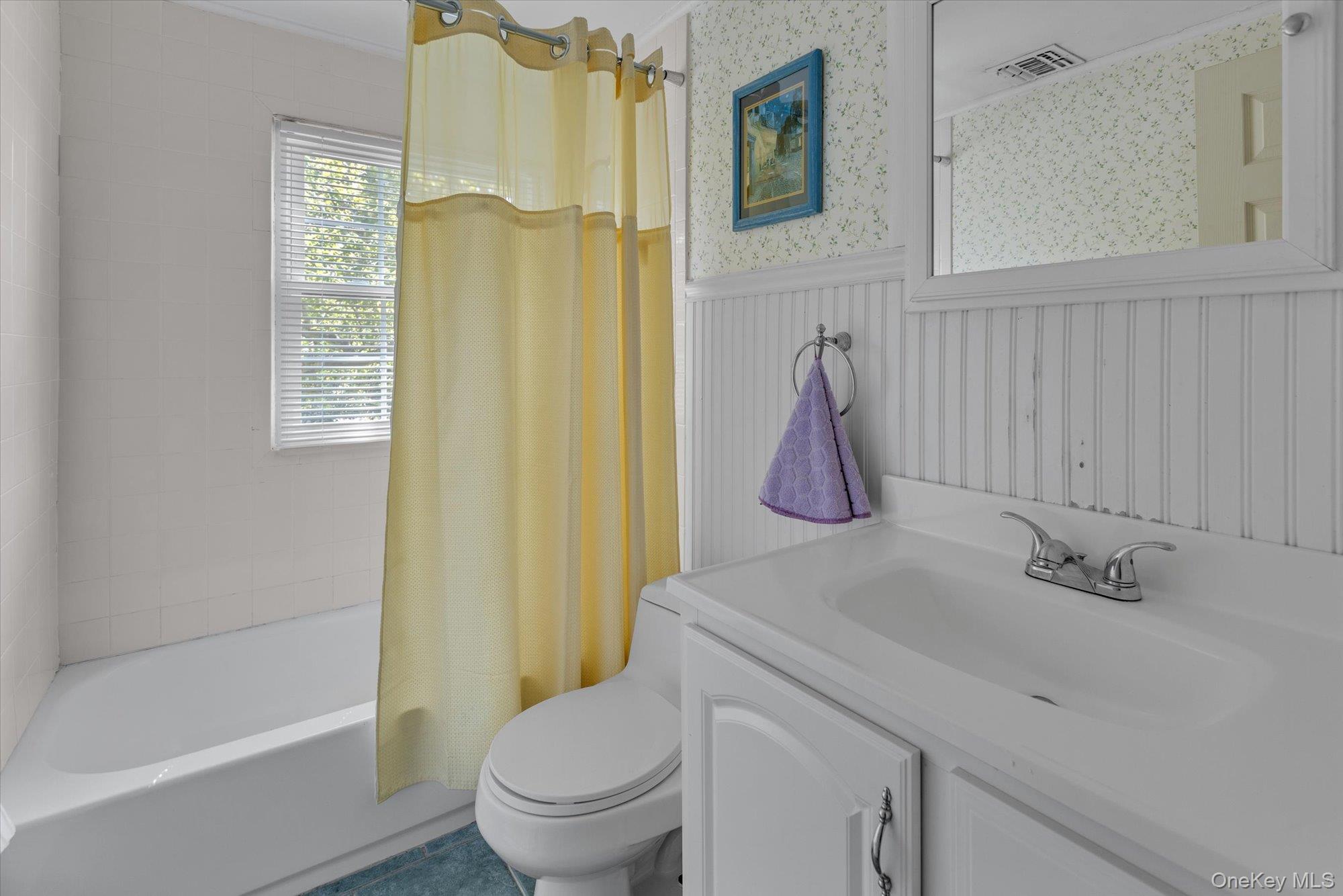 #12 photo, 222 Bay Avenue, Bayport , NY 11705