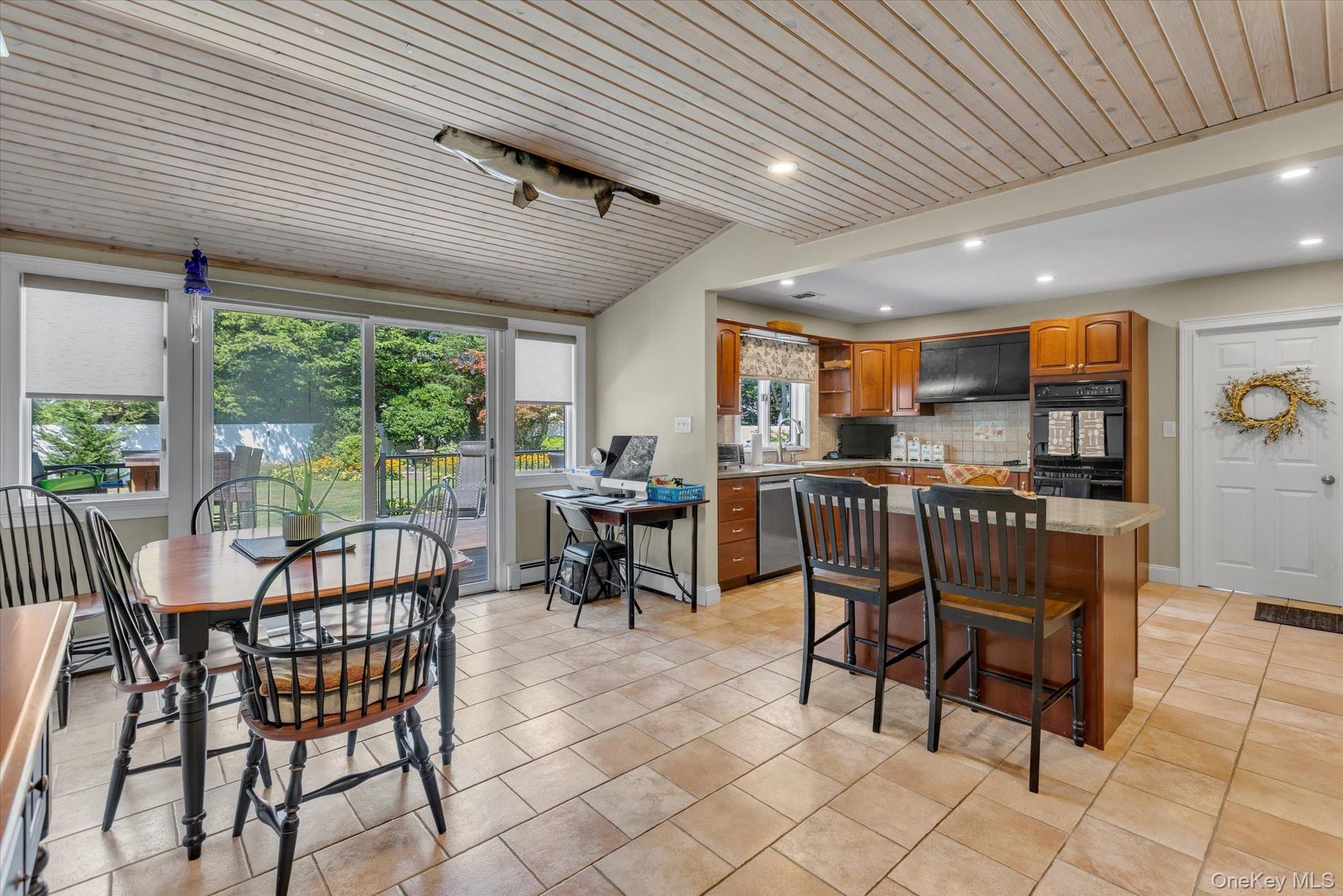 #8 photo, 222 Bay Avenue, Bayport , NY 11705