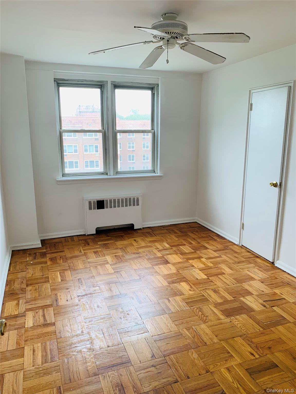 #12 photo, 80 Knolls Crescent, Bronx , NY 10463