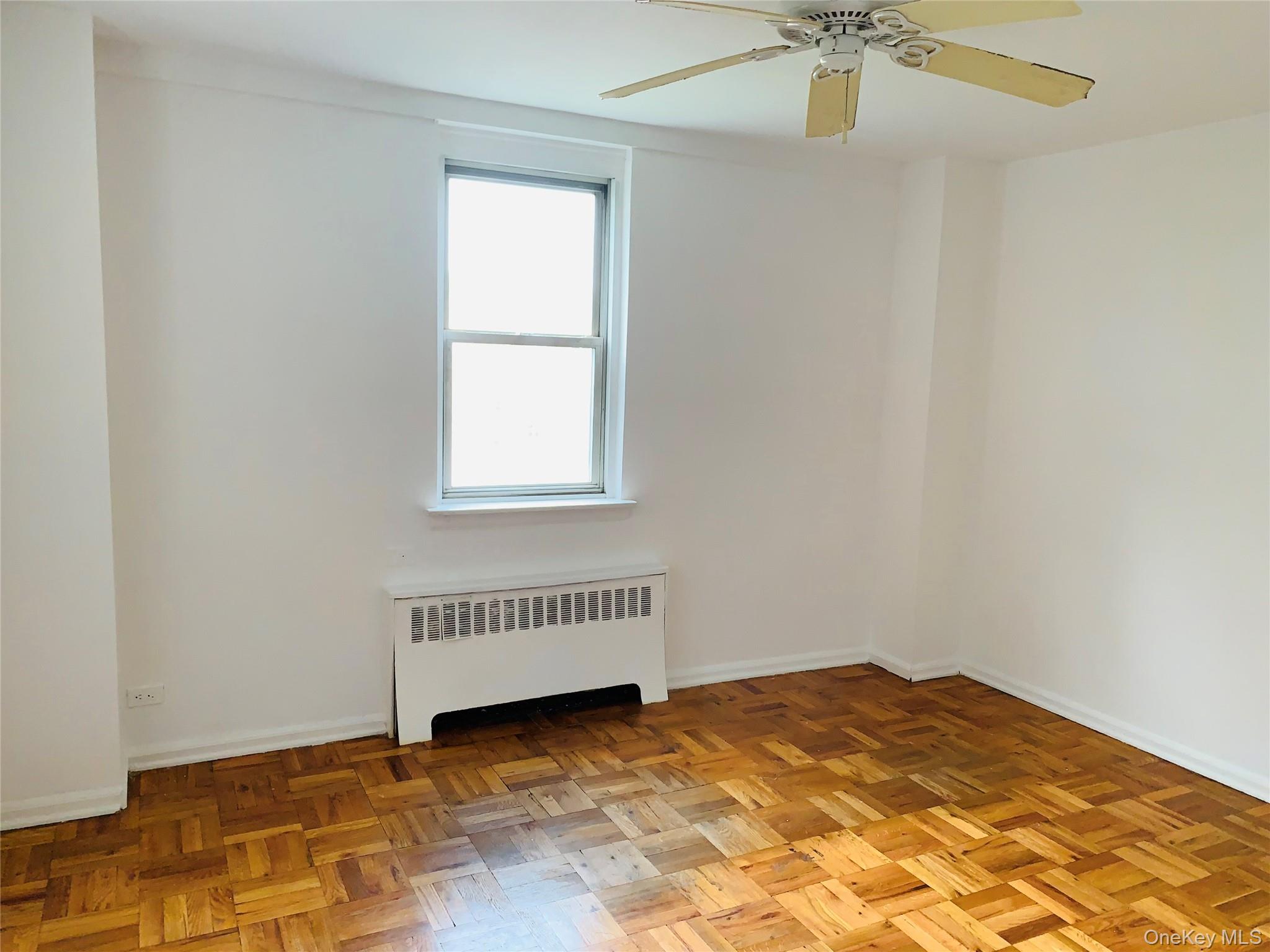 #13 photo, 80 Knolls Crescent, Bronx , NY 10463