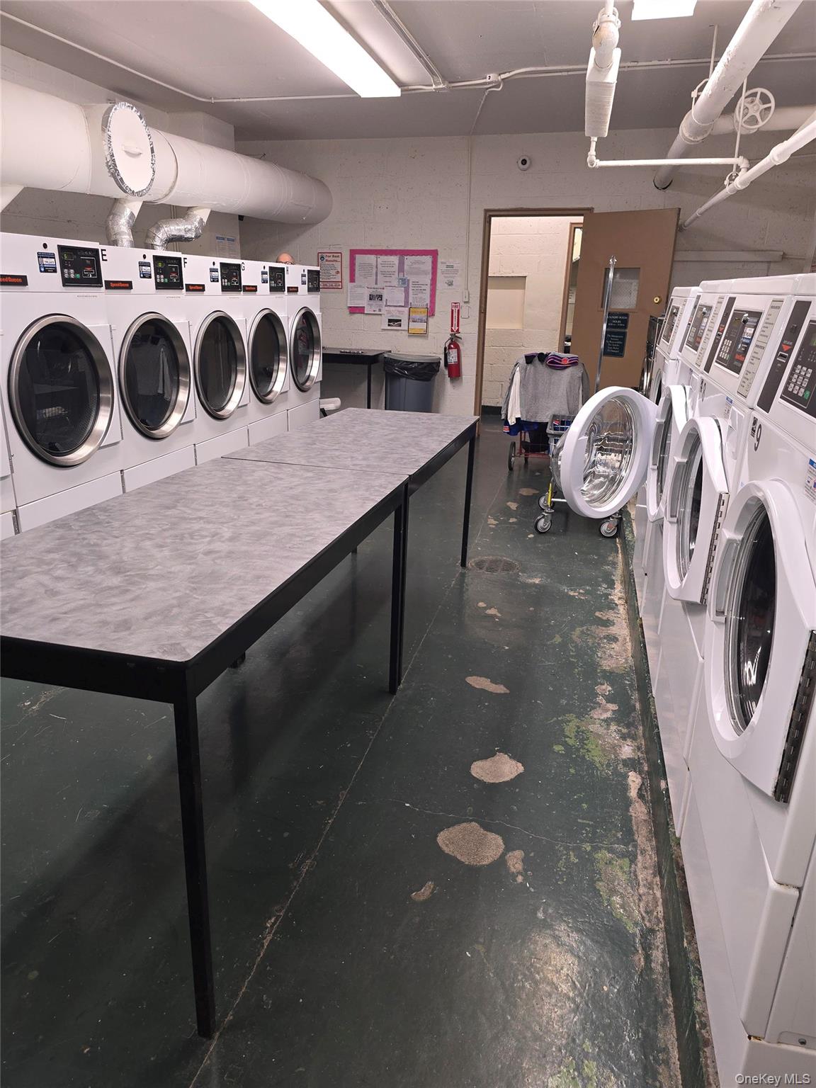 #15 photo, 80 Knolls Crescent, Bronx , NY 10463