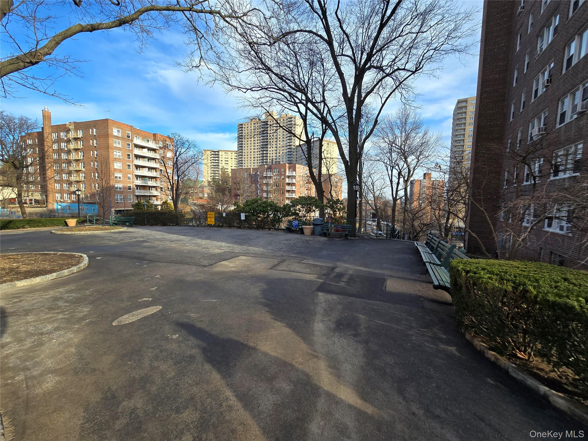 #3 photo, 80 Knolls Crescent, Bronx , NY 10463