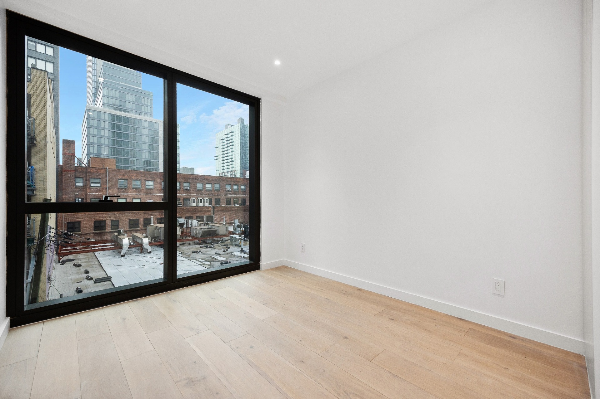 #1 photo, Long Island City, Long Island City , NY 11101