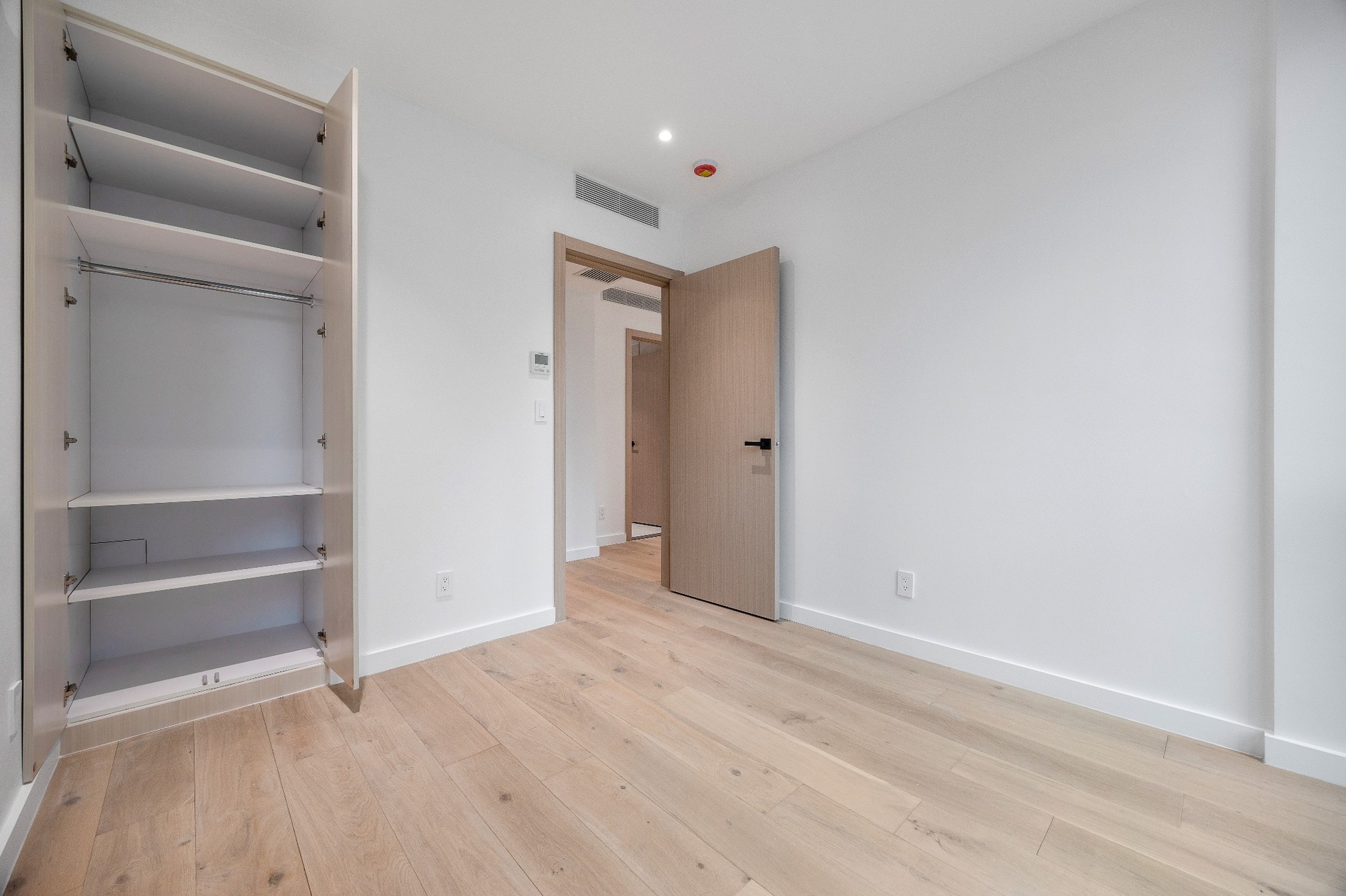 #6 photo, Long Island City, Long Island City , NY 11101