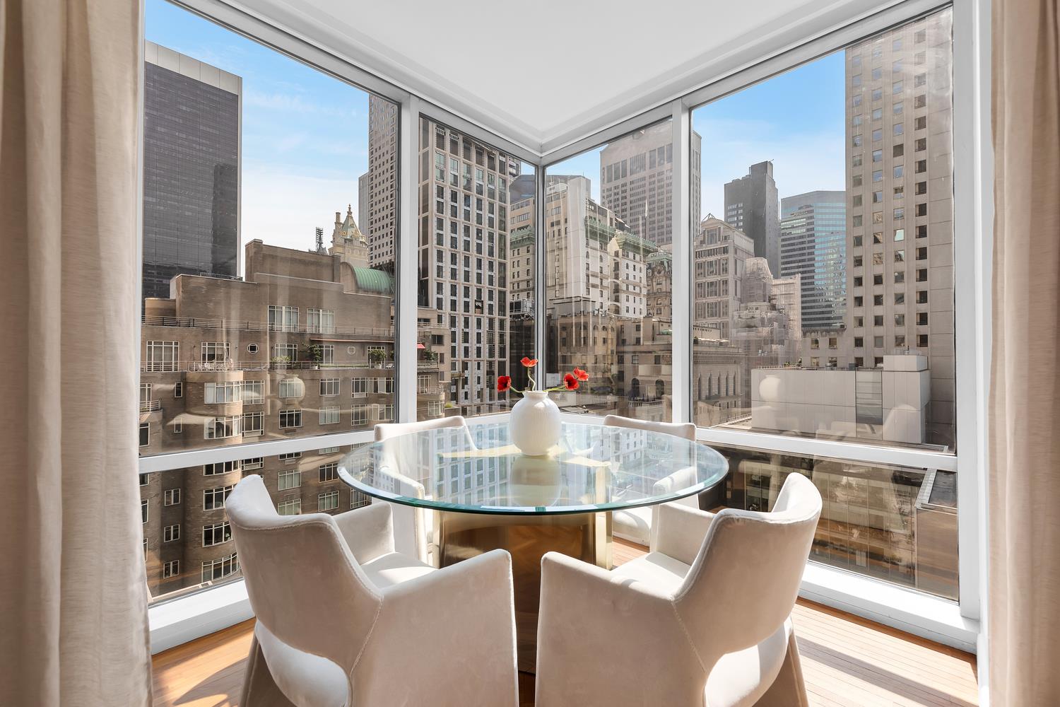 #4 photo, 15 W 53RD Street, マンハッタン Midtown , NY 10019