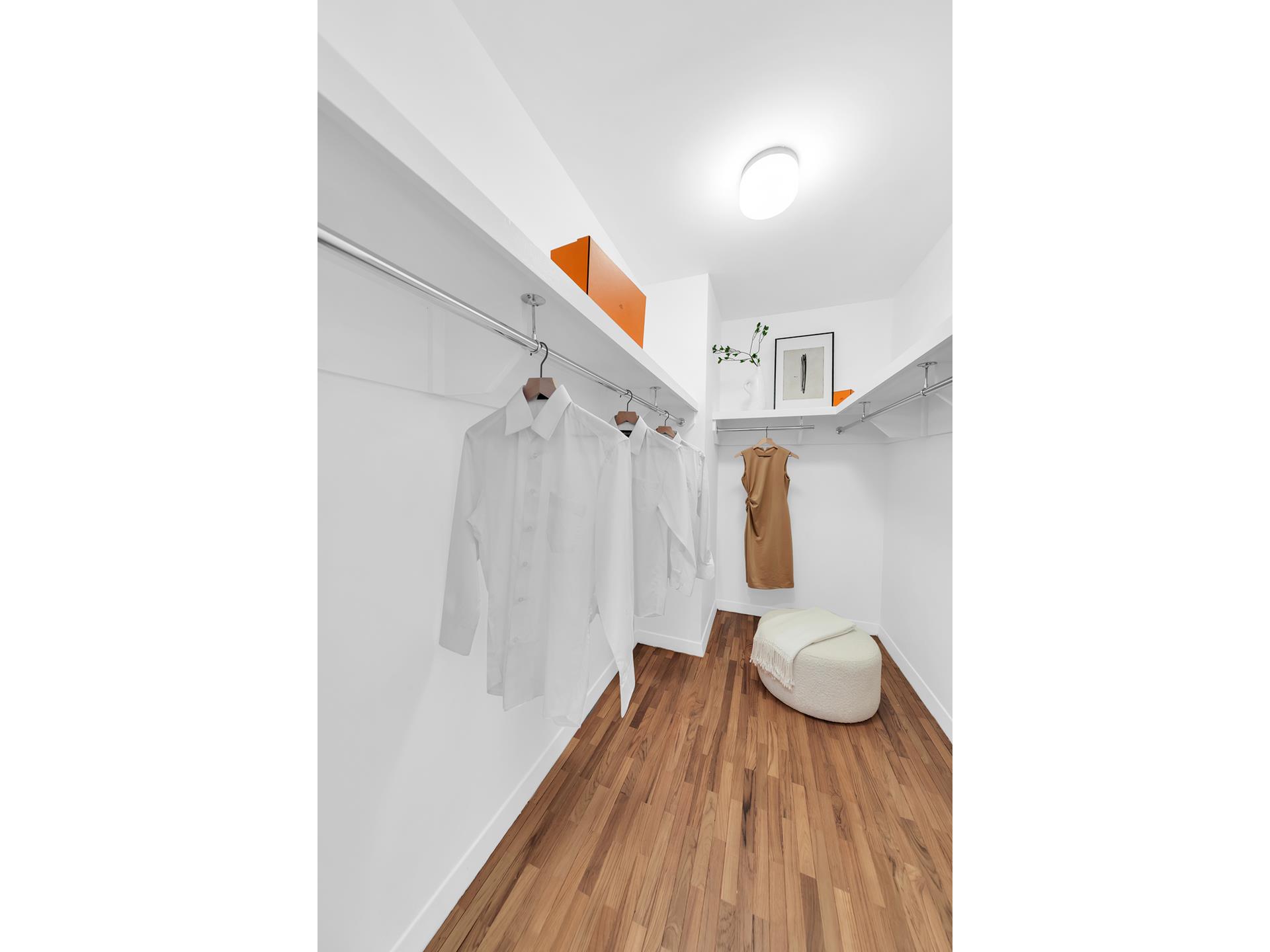 #7 photo, 15 W 53RD Street, マンハッタン Midtown , NY 10019