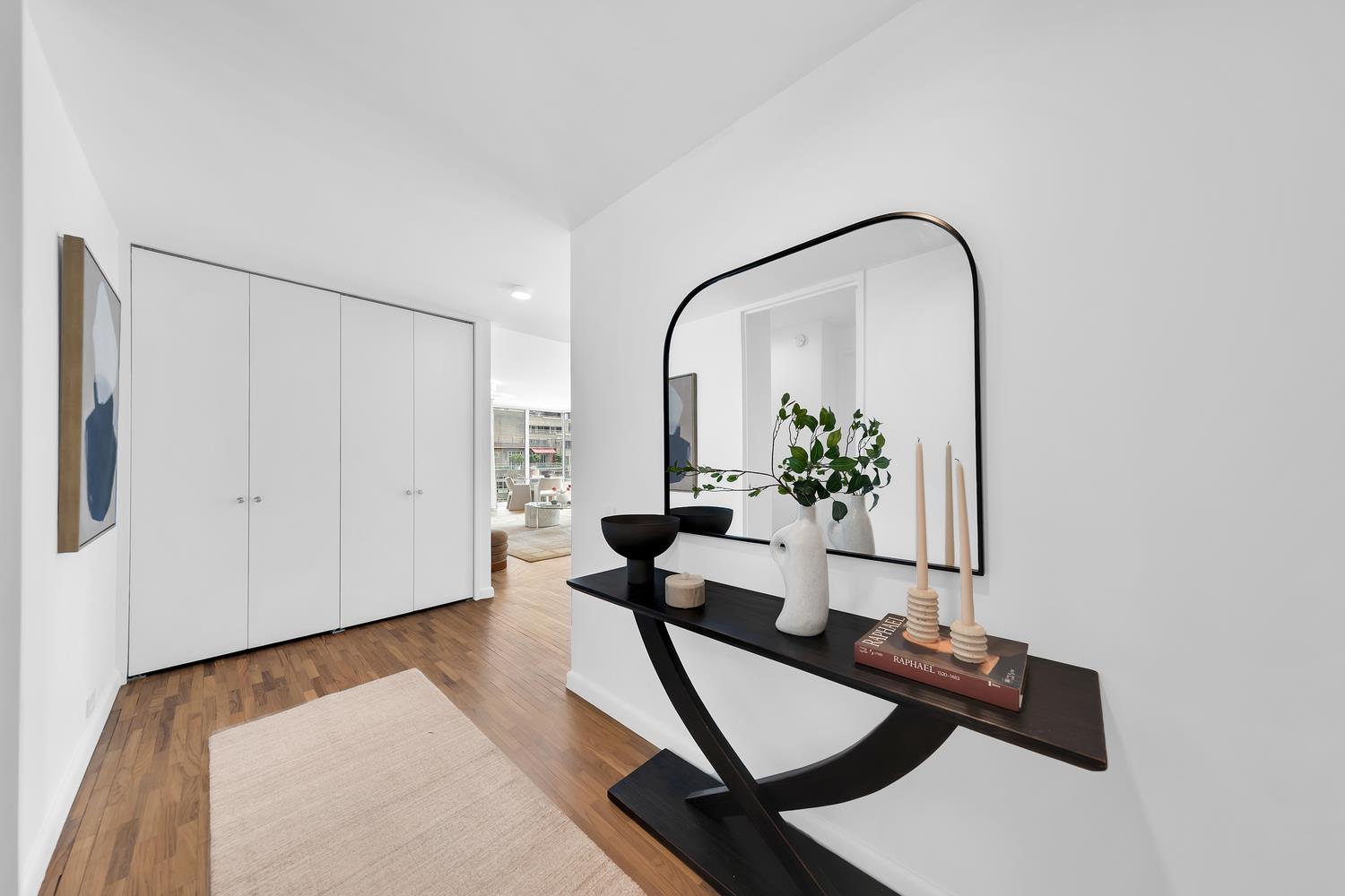 #9 photo, 15 W 53RD Street, マンハッタン Midtown , NY 10019