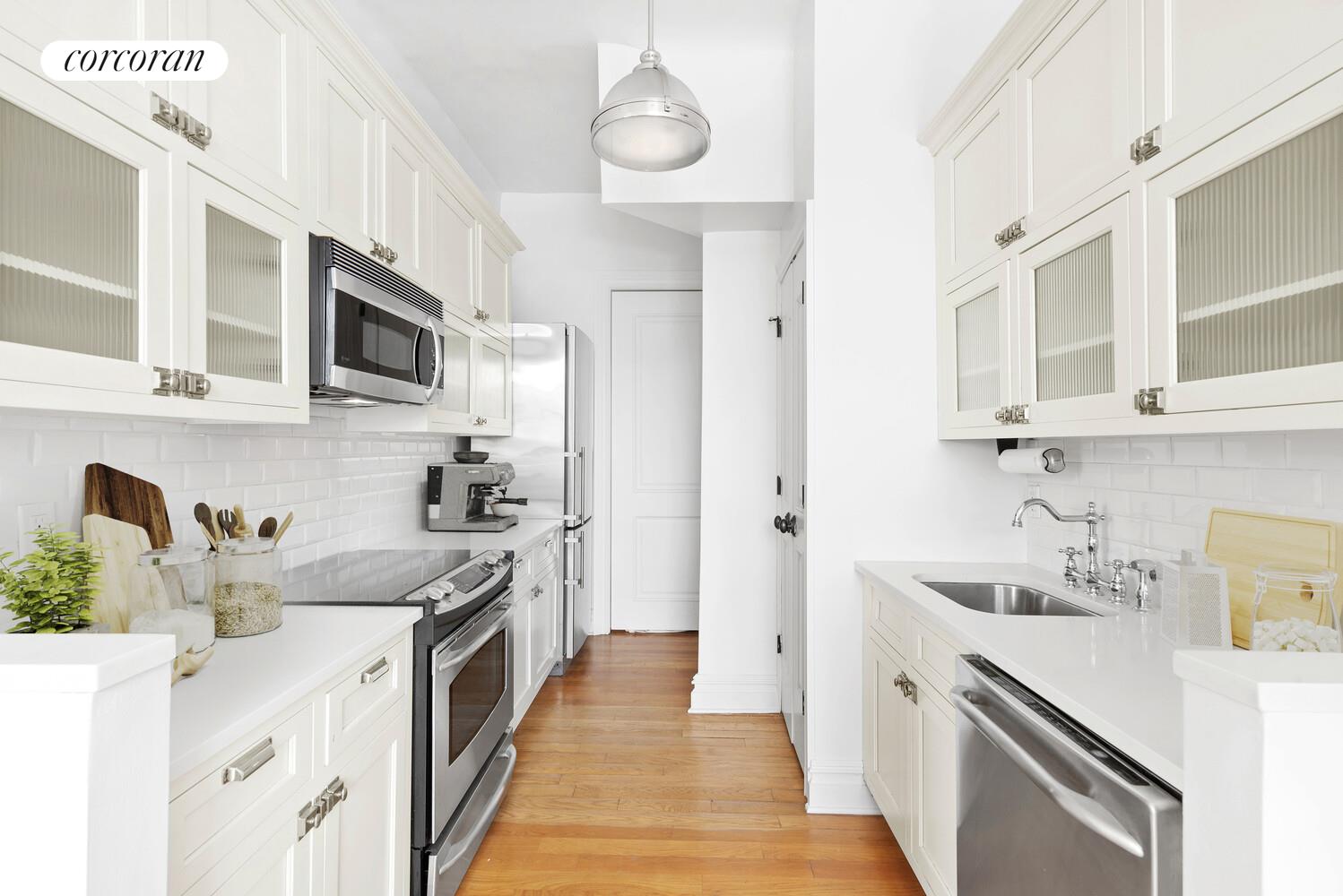 #5 photo, New York City, マンハッタン Upper West Side , NY 10023