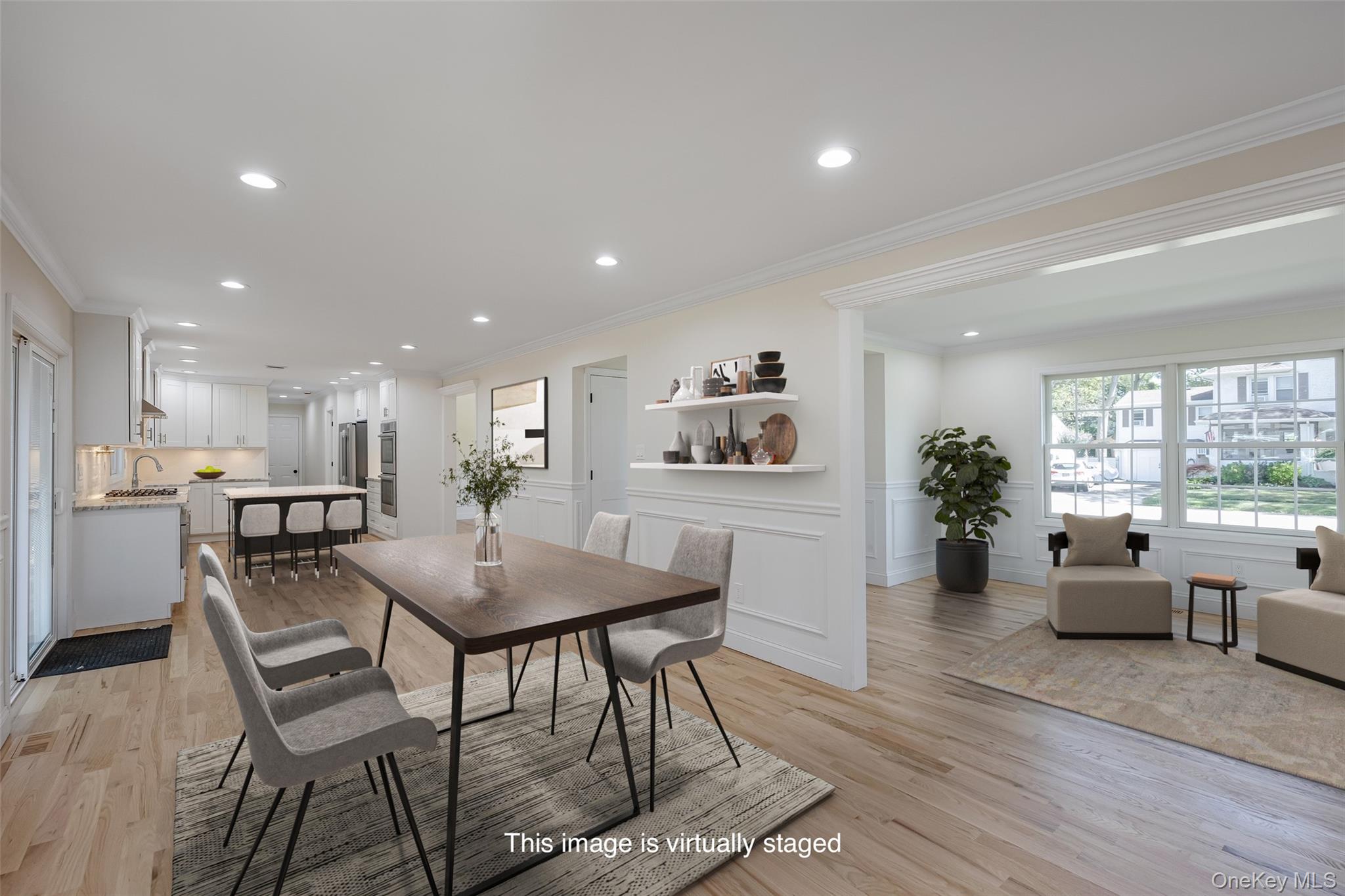 #11 photo, 104 Grand Boulevard, Massapequa Park , NY 11762