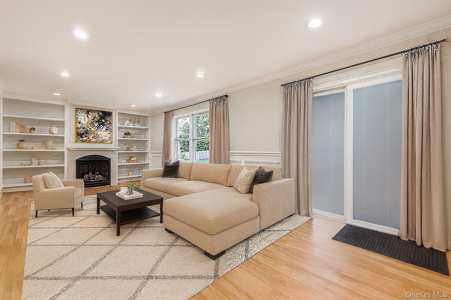 #16 photo, 104 Grand Boulevard, Massapequa Park , NY 11762