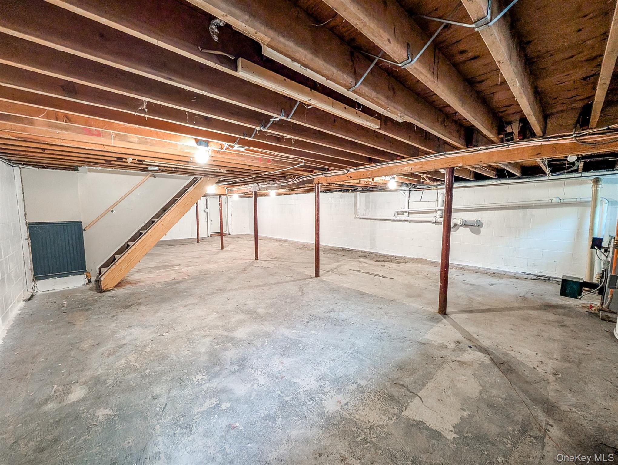 #16 photo, 112 Miramar Avenue, サフォーク郡 East Patchogue , NY 11772