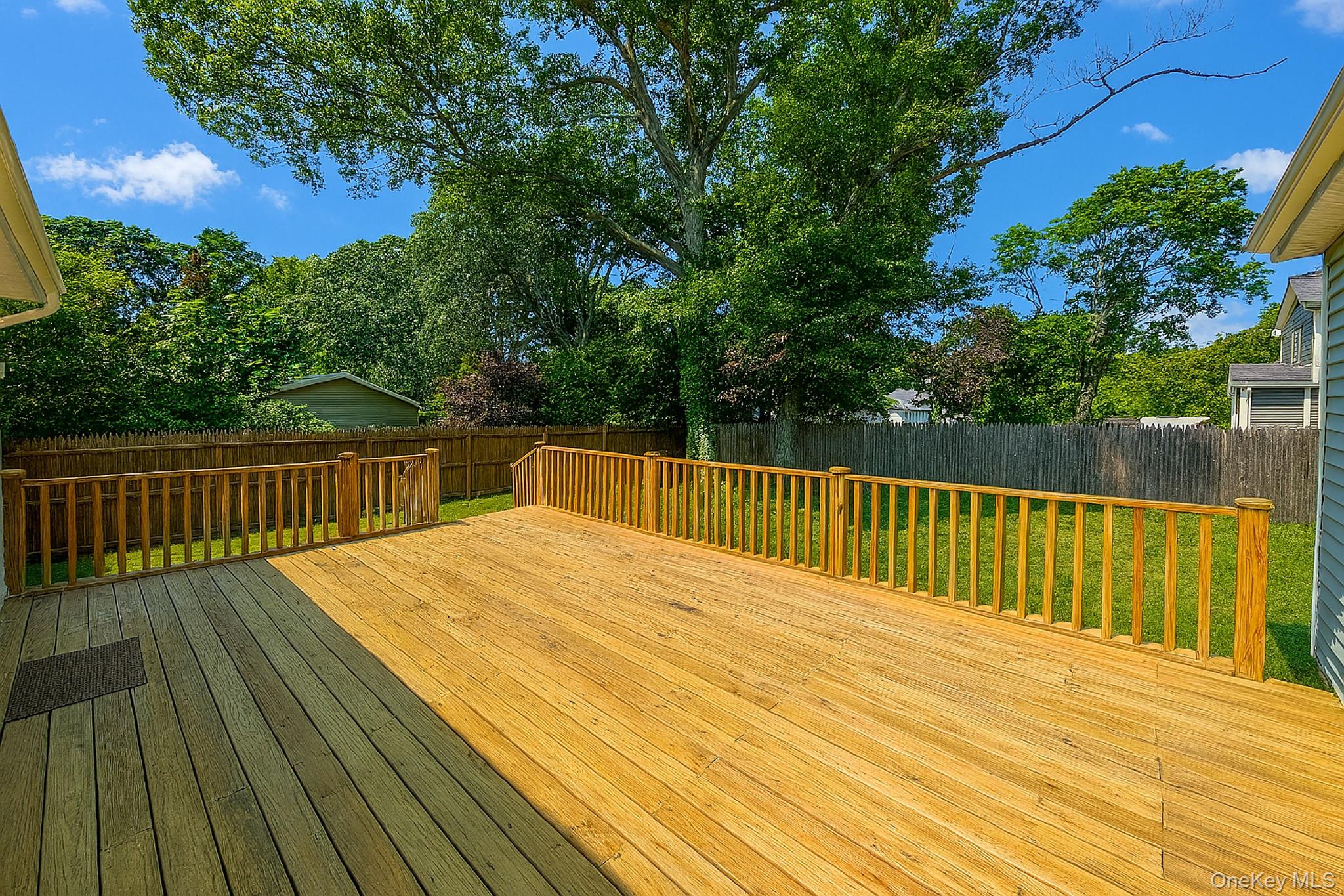 #18 photo, 112 Miramar Avenue, サフォーク郡 East Patchogue , NY 11772