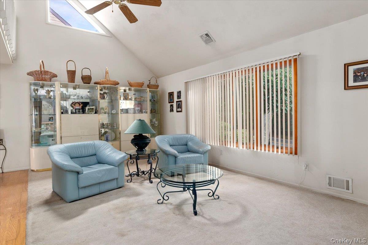 #3 photo, 281 Kohr Road, サフォーク郡 Kings Park , NY 11754