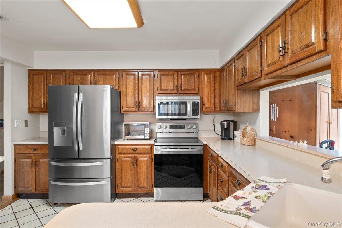 #9 photo, 281 Kohr Road, サフォーク郡 Kings Park , NY 11754