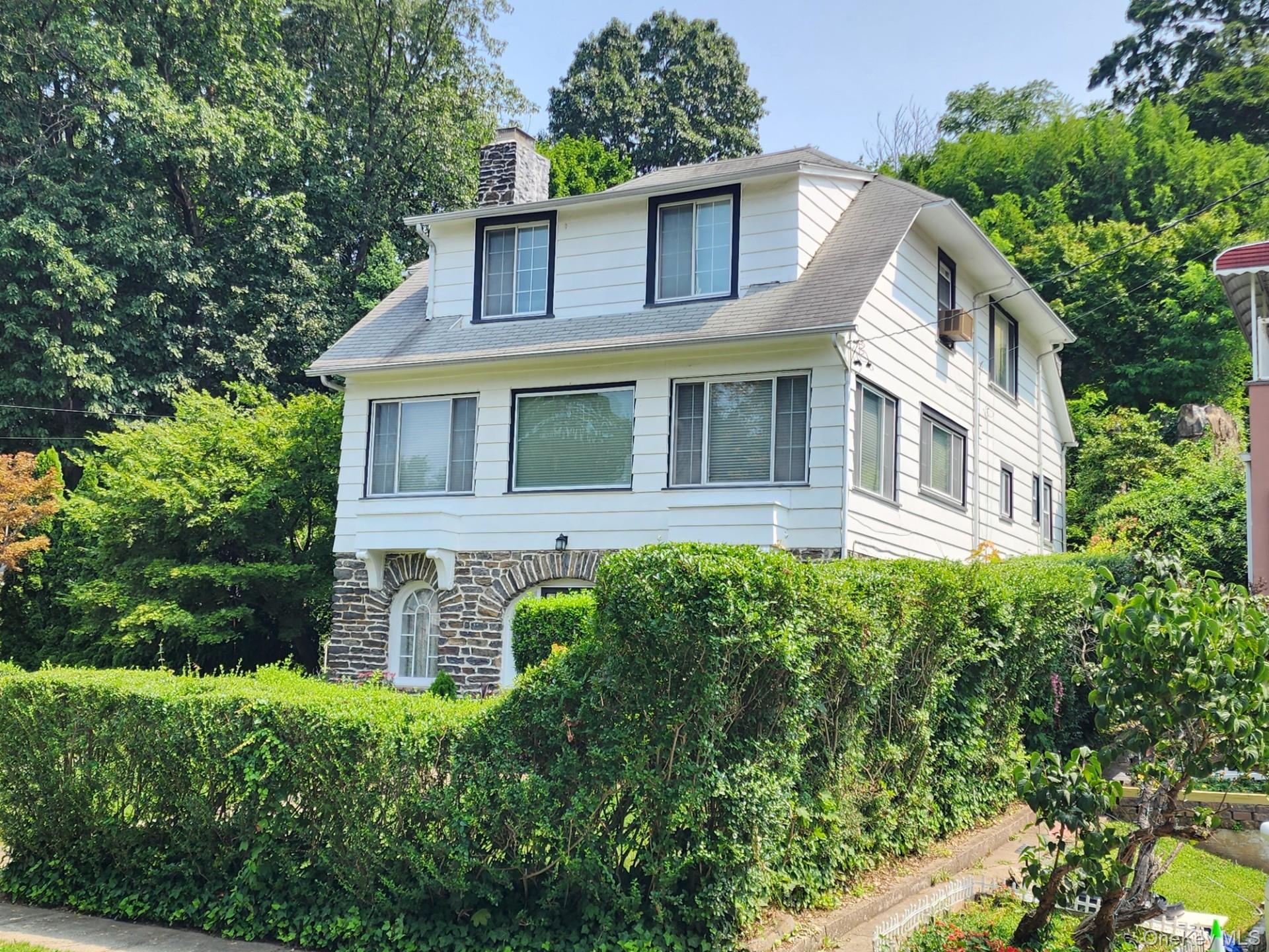 #3 photo, 19 Esplanade, Mount Vernon , NY 10553