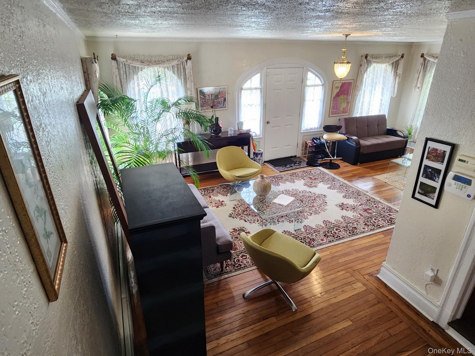 #6 photo, 19 Esplanade, Mount Vernon , NY 10553