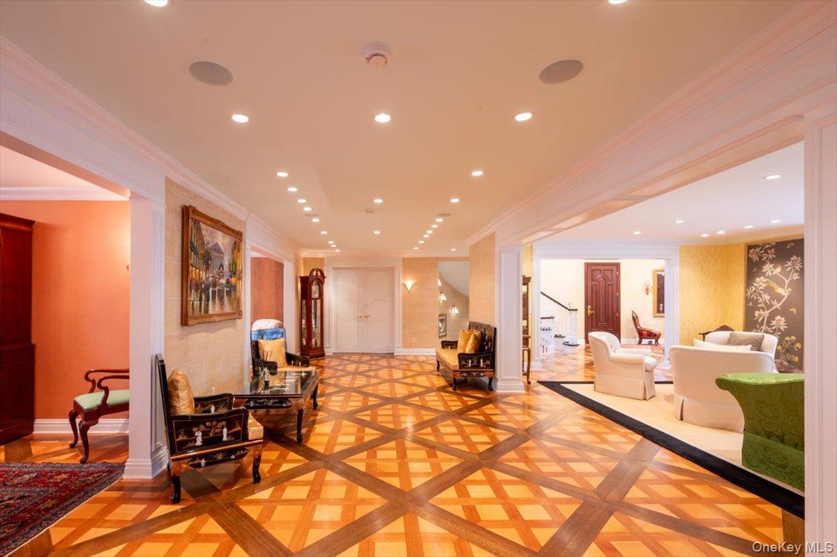 #13 photo, 1331 Harbor Road, ナッソー郡 Hewlett Harbor , NY 11557