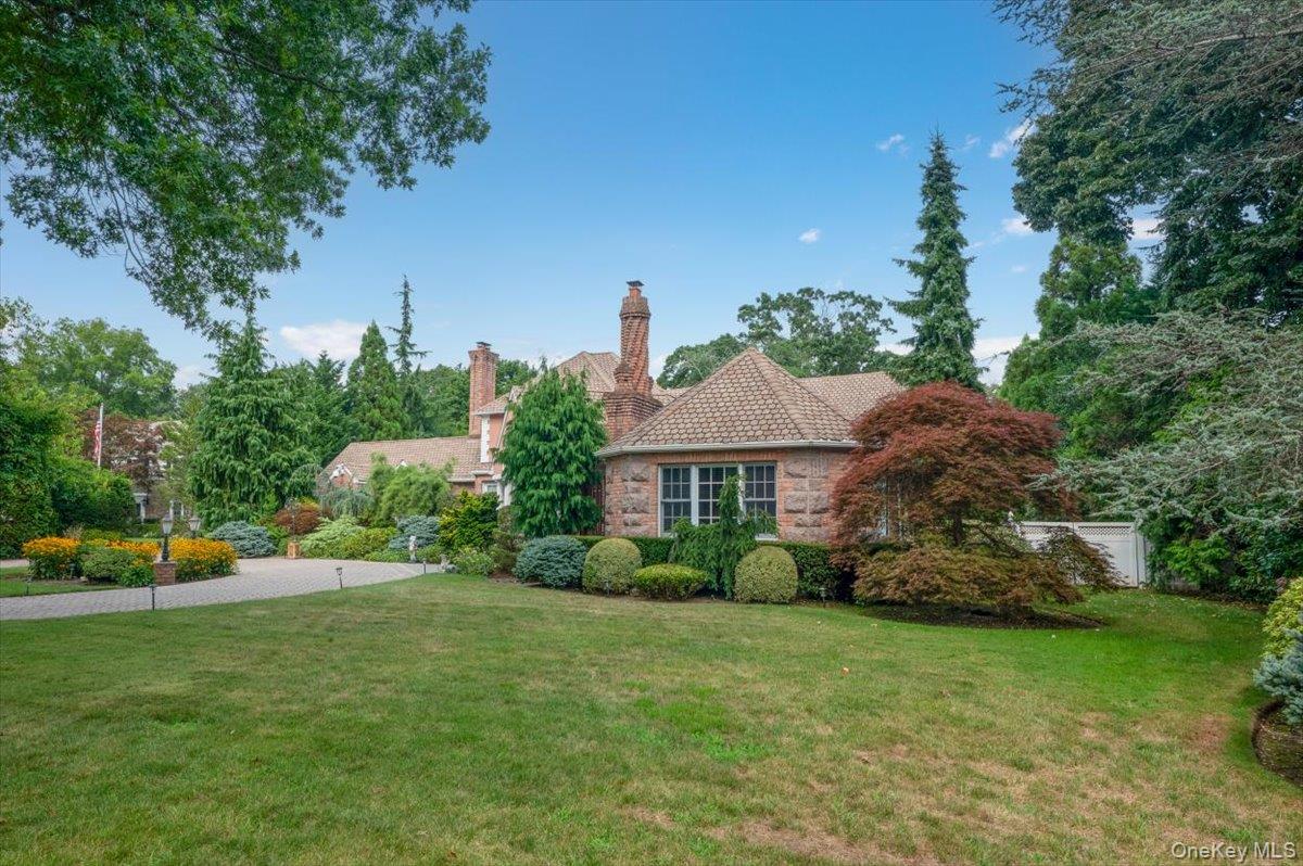 #2 photo, 1331 Harbor Road, ナッソー郡 Hewlett Harbor , NY 11557