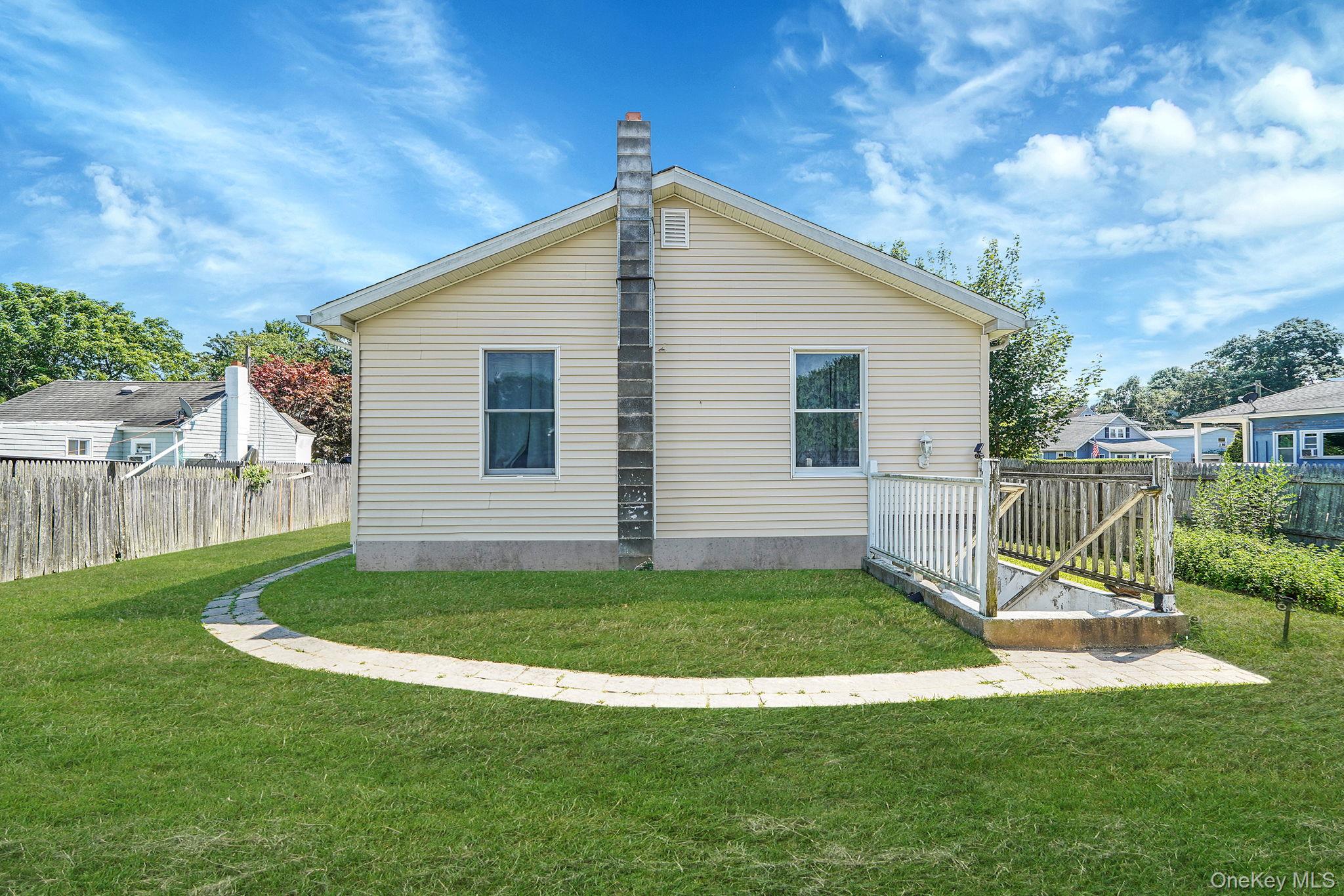 #17 photo, 395 Linnet Street, サフォーク郡 Greenport , NY 11944