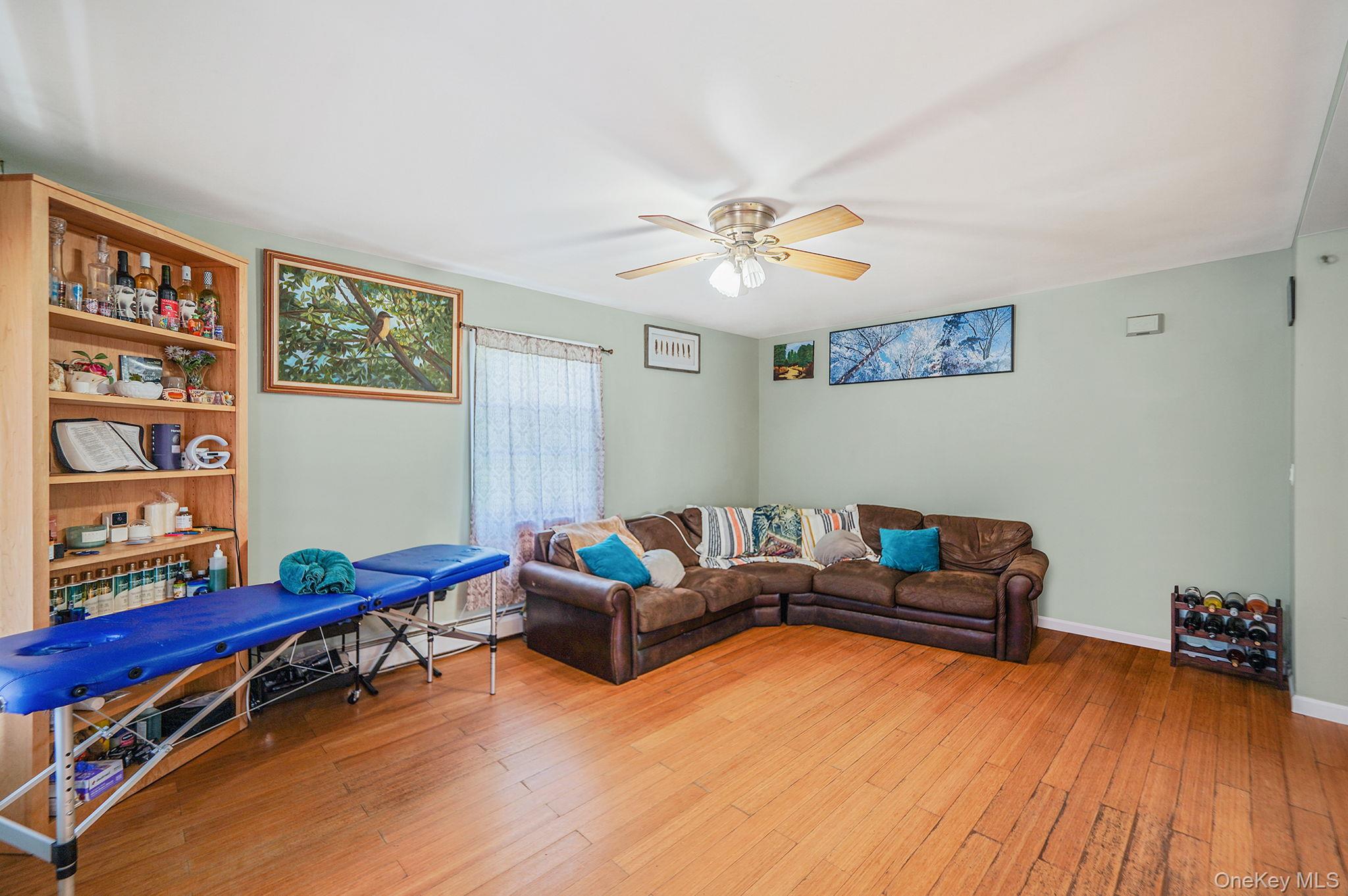 #19 photo, 395 Linnet Street, サフォーク郡 Greenport , NY 11944