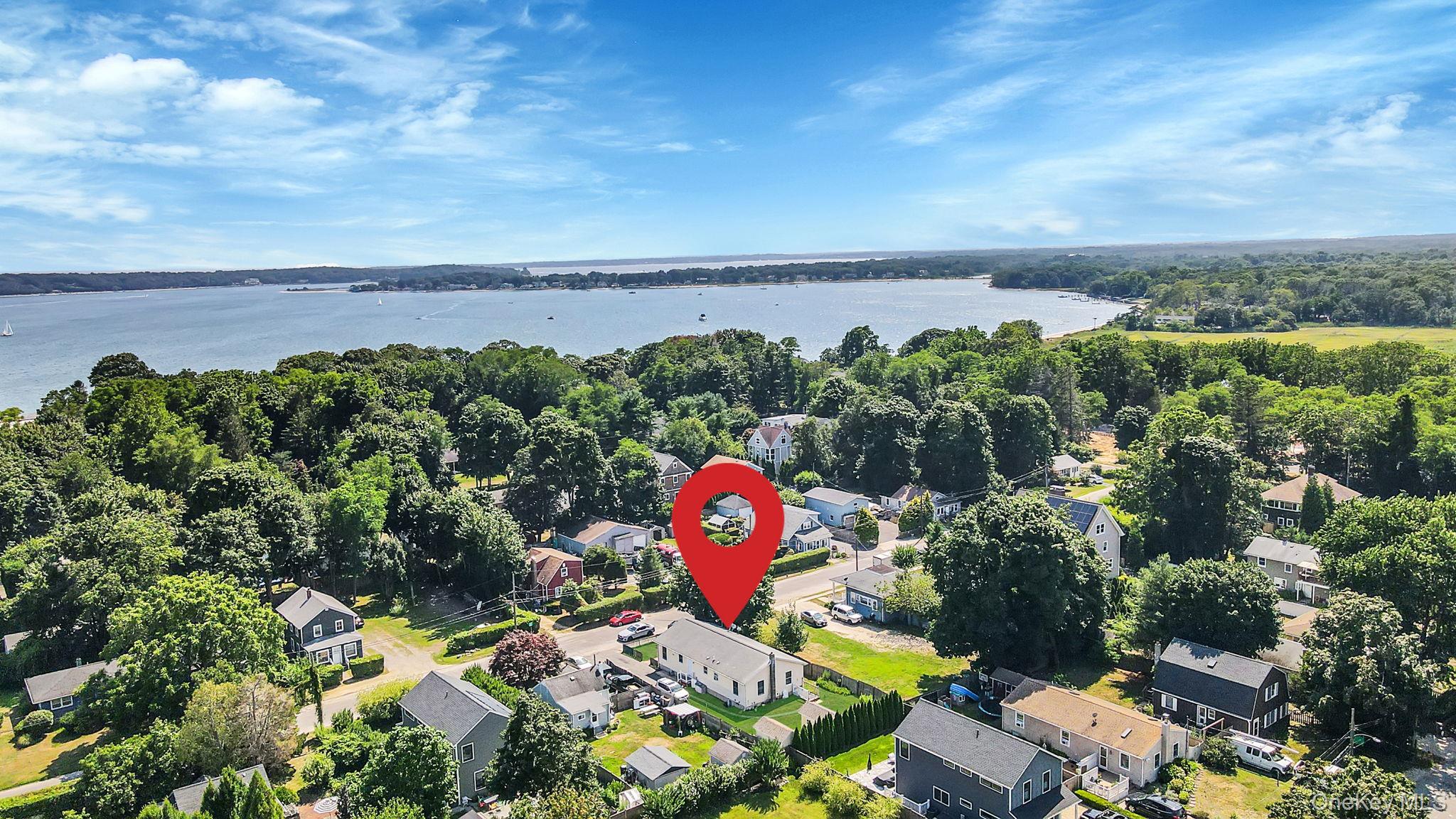 #4 photo, 395 Linnet Street, サフォーク郡 Greenport , NY 11944