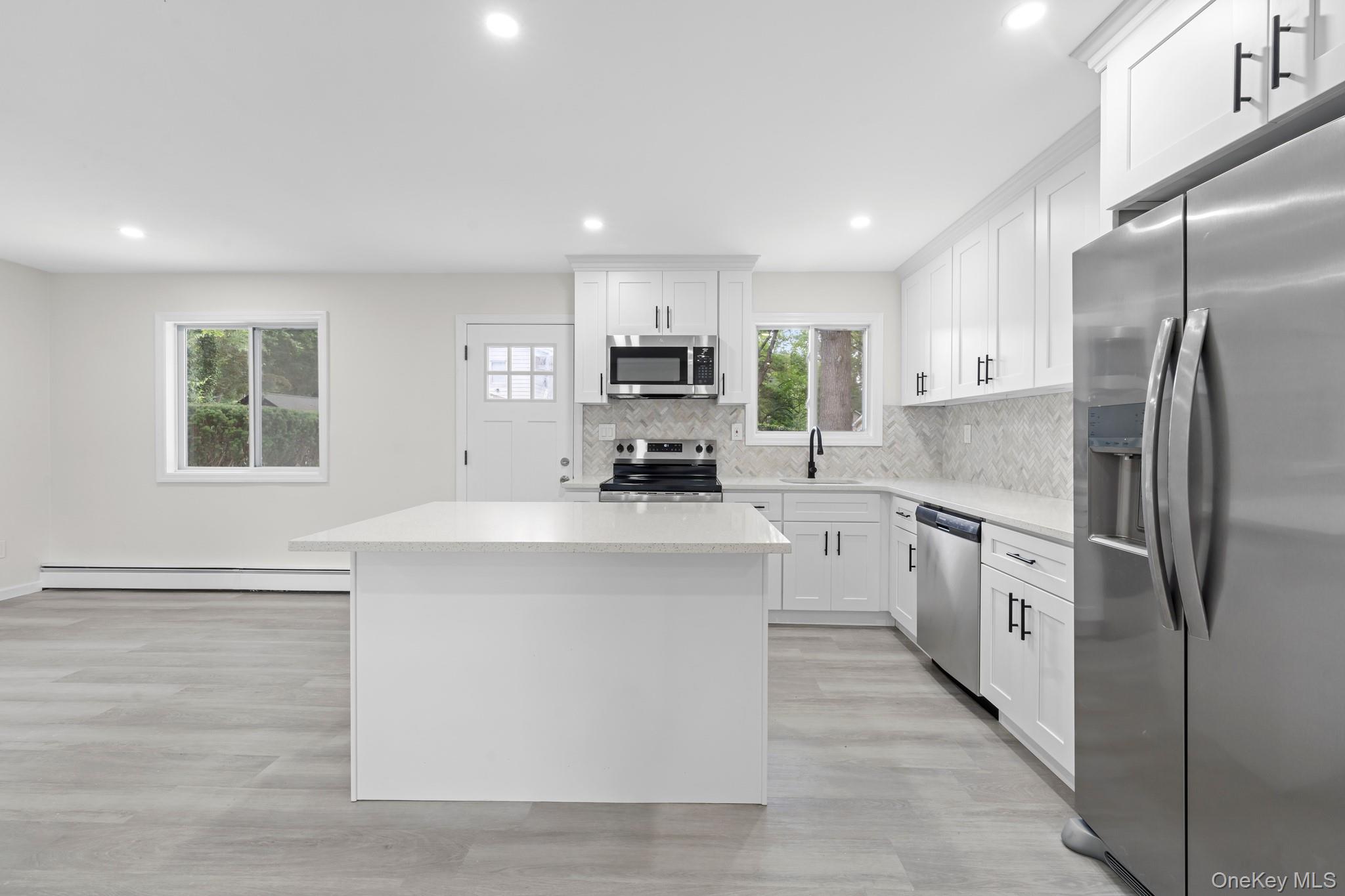 #10 photo, 16 Deer Drive, サフォーク郡 Sound Beach , NY 11789