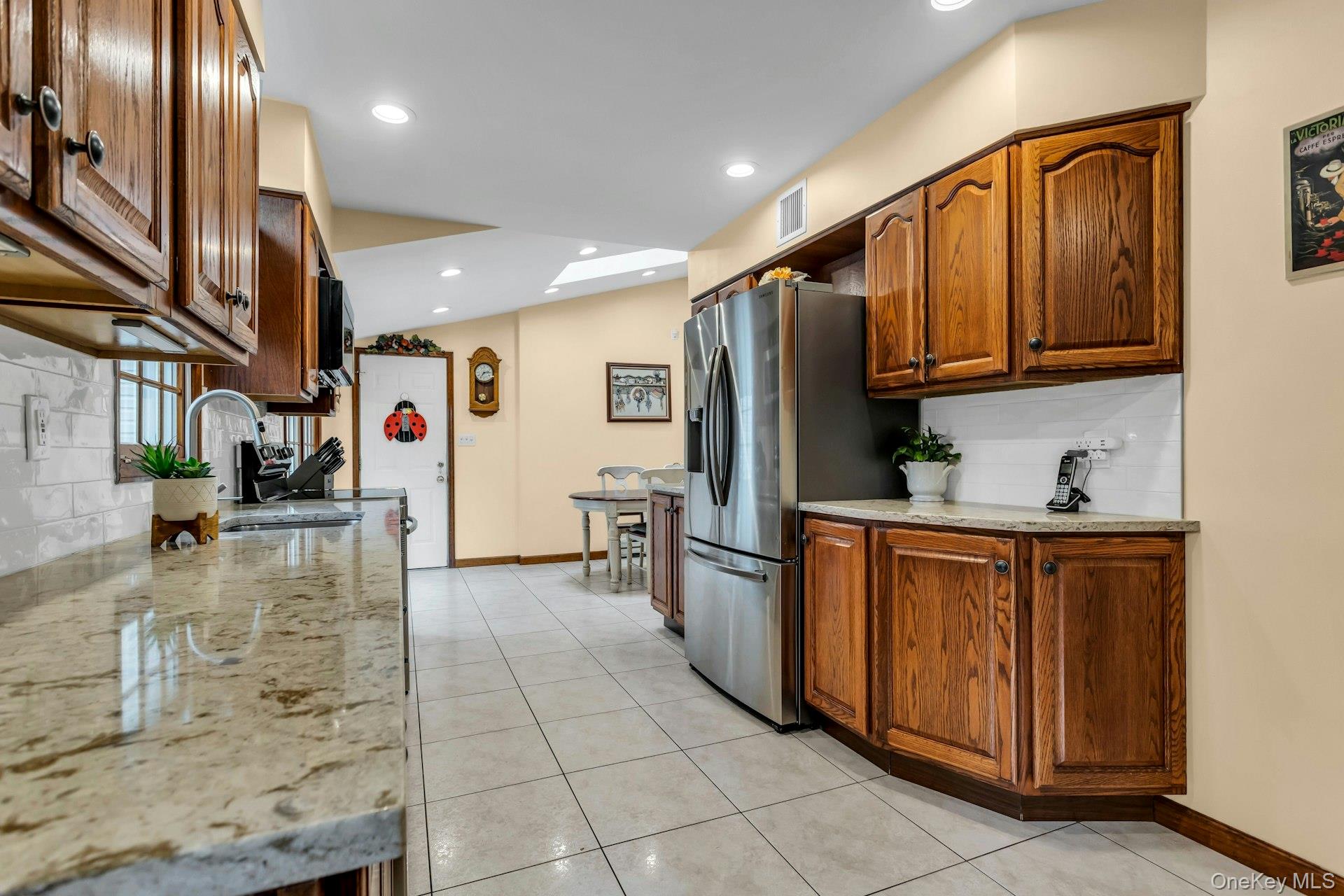 #10 photo, 7 Sun Valley Court, サフォーク郡 Northport , NY 11768