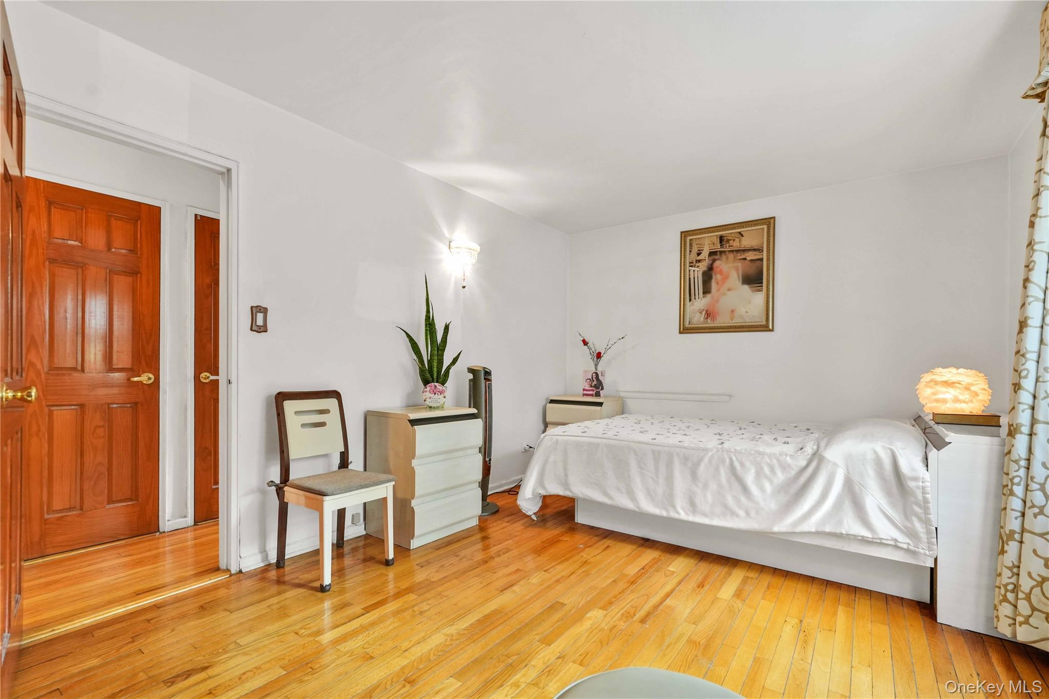 #13 photo, 138-20 31 Road, クイーンズ区 Flushing , NY 11354